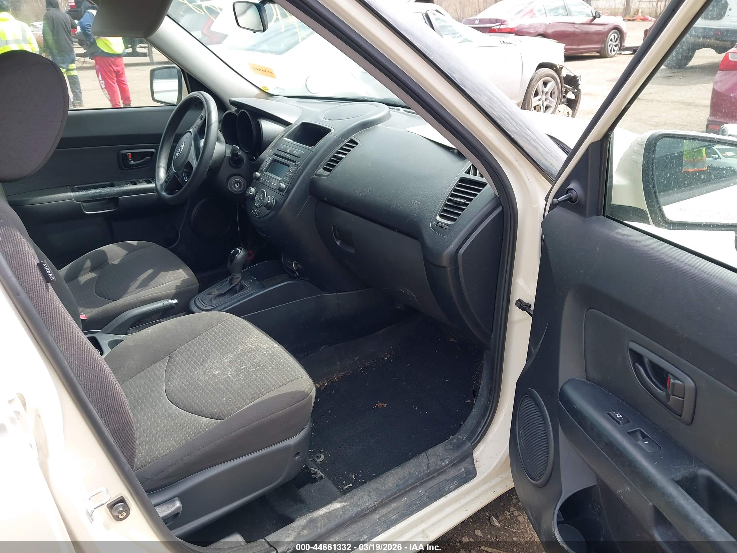 KIA SOUL image 5