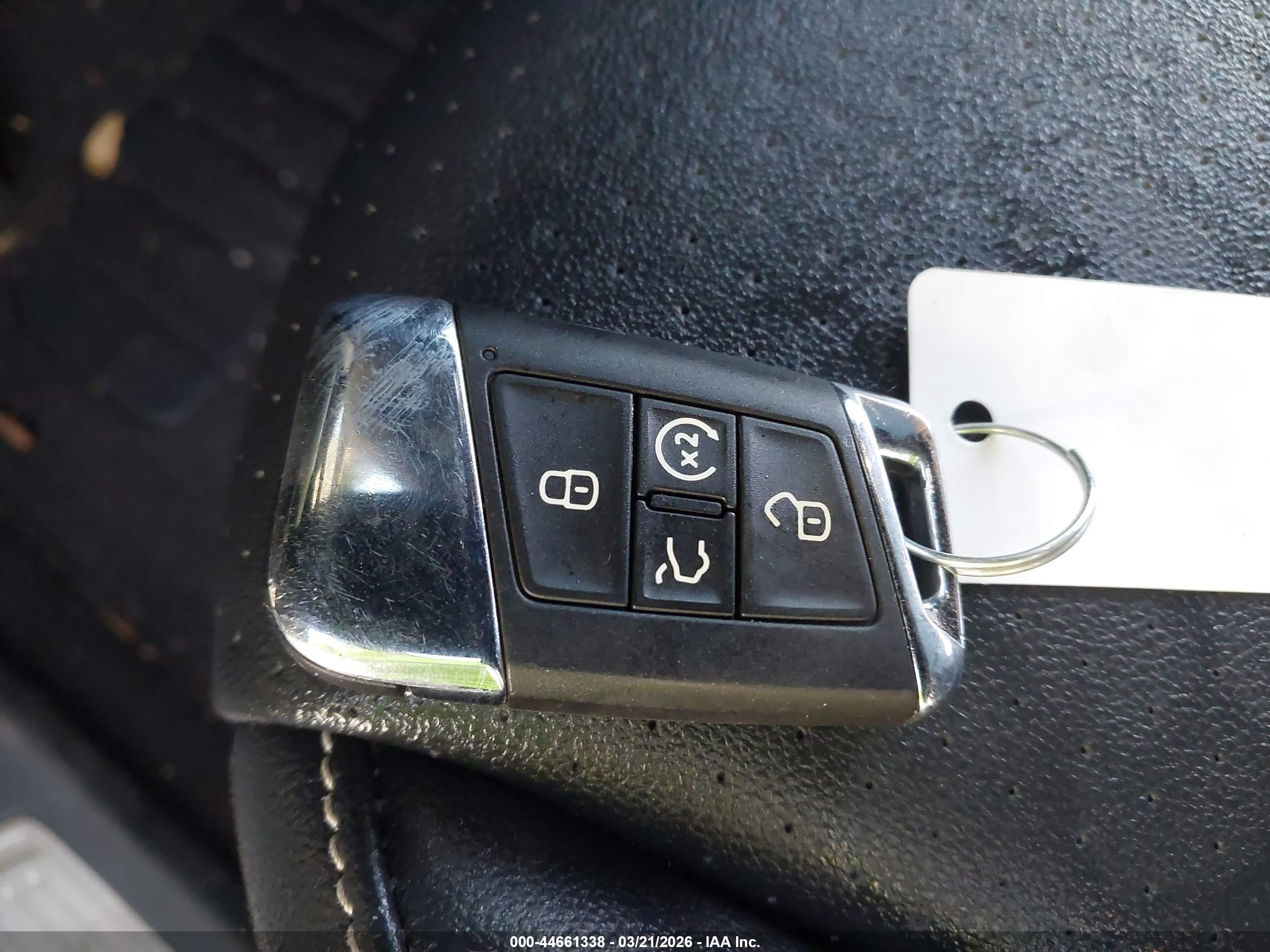 VOLKSWAGEN ATLAS image 11