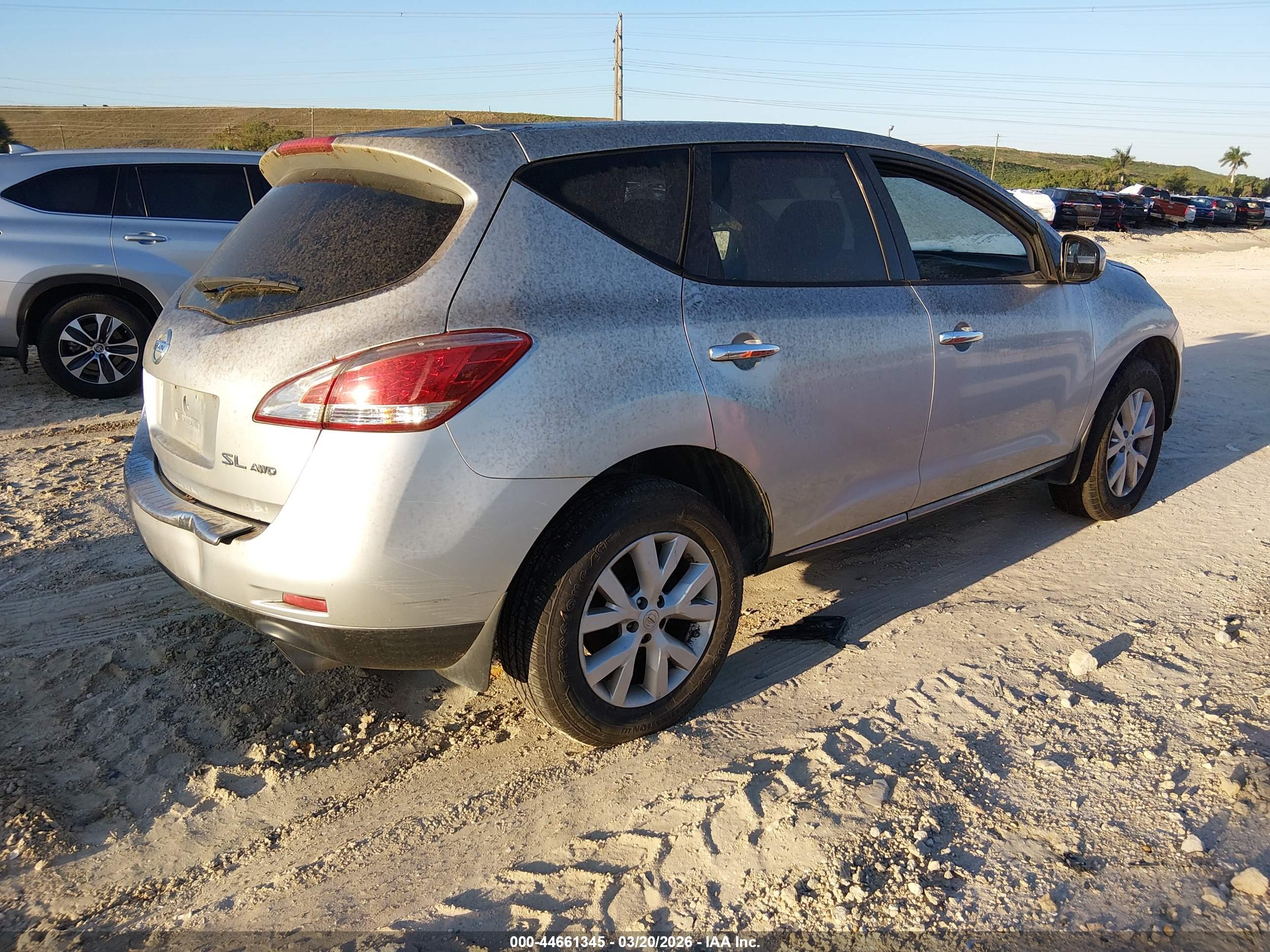 NISSAN MURANO image 4