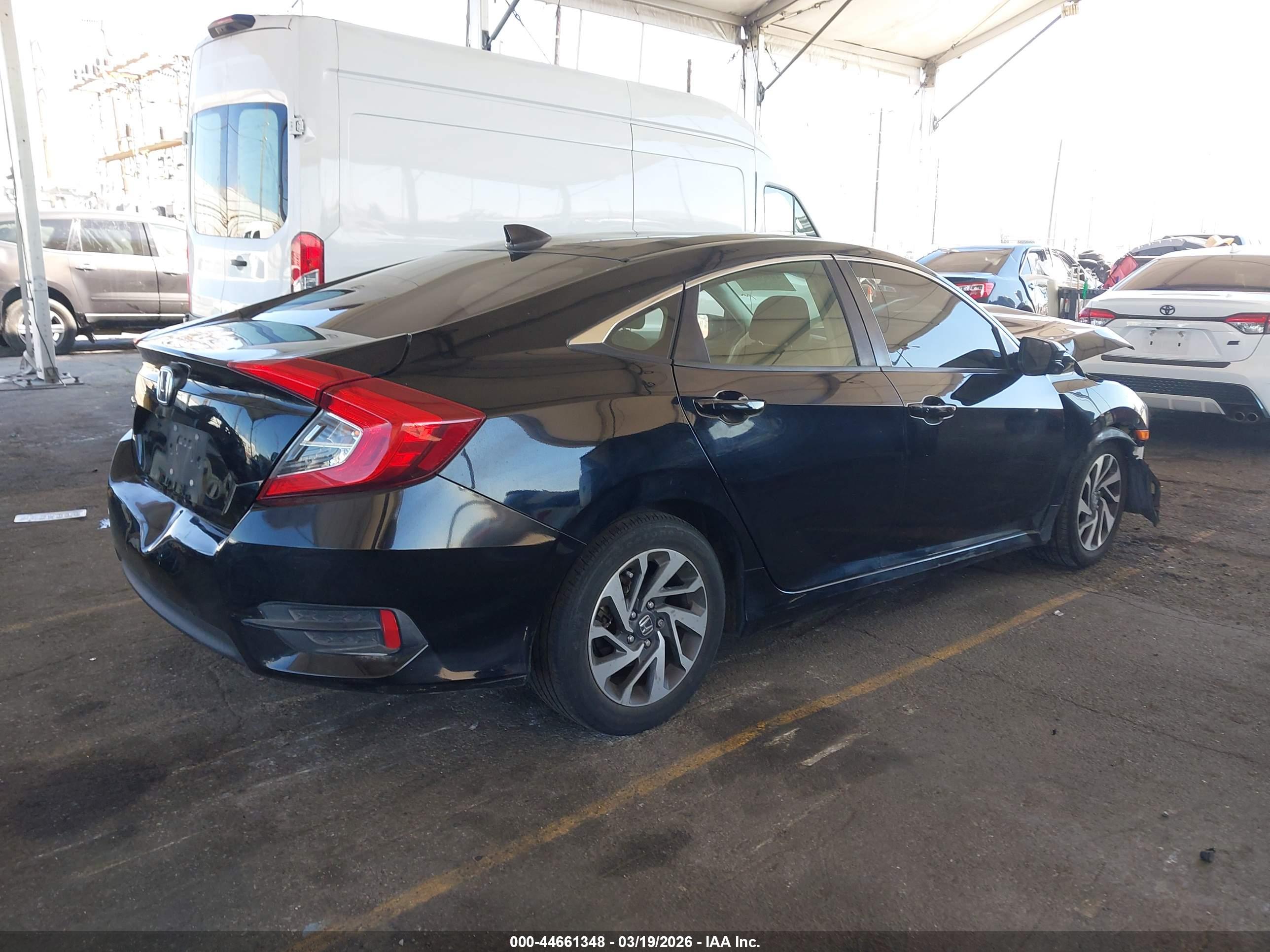 HONDA CIVIC image 4