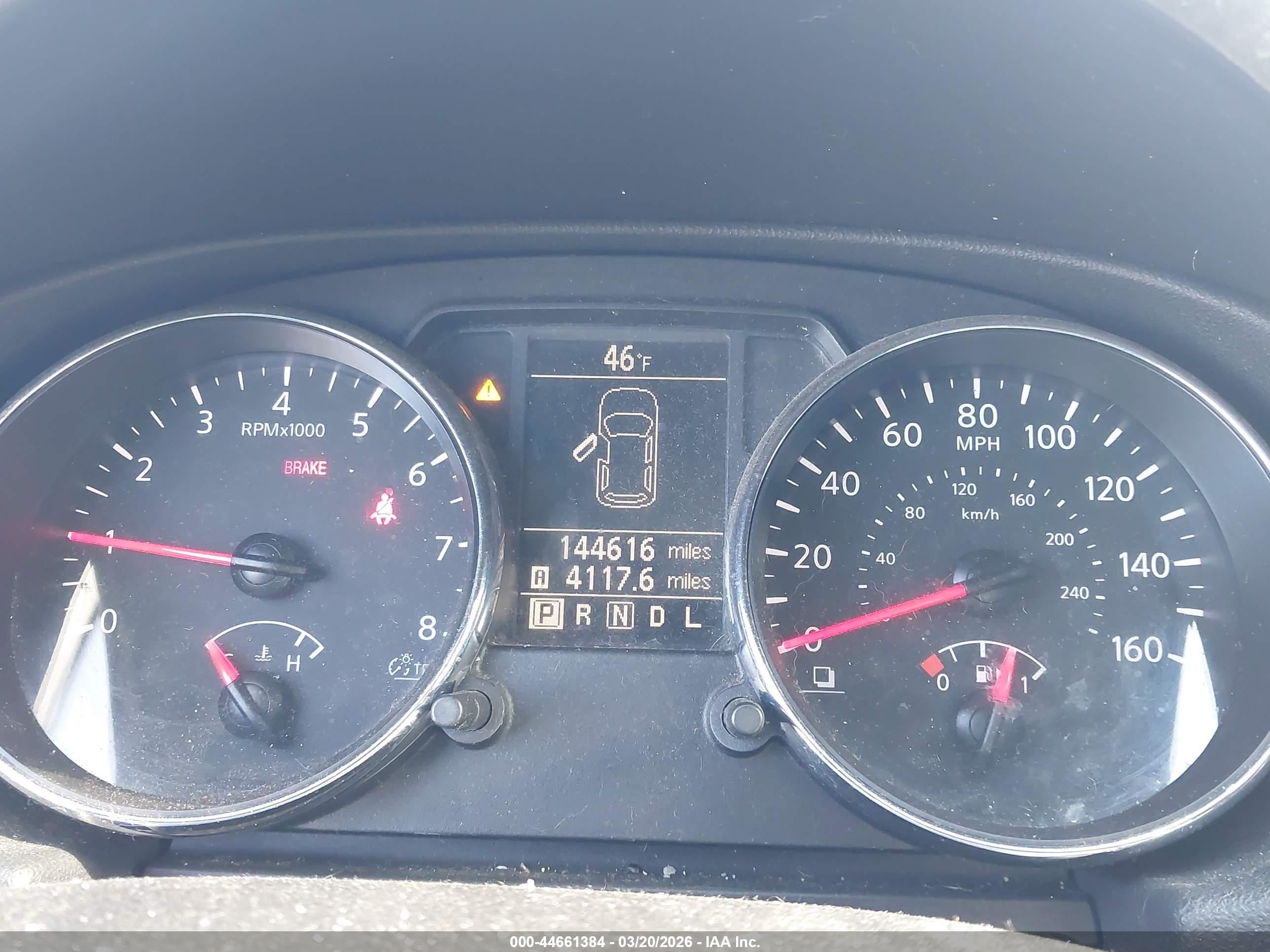 NISSAN ROGUE image 7