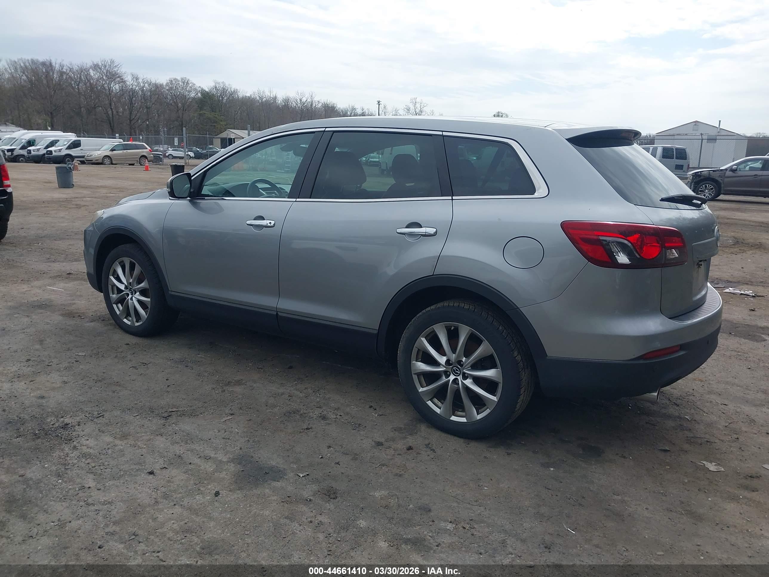 MAZDA CX-9 image 3