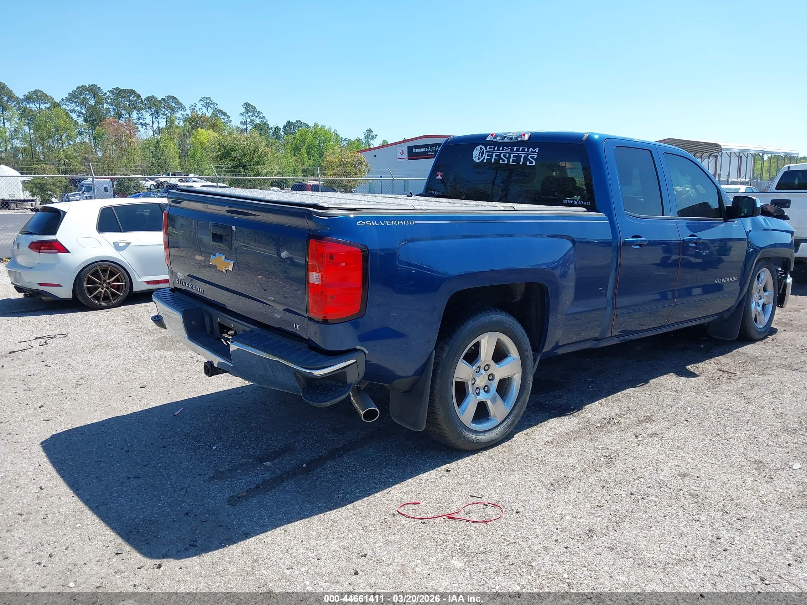 CHEVROLET SILVERADO image 4