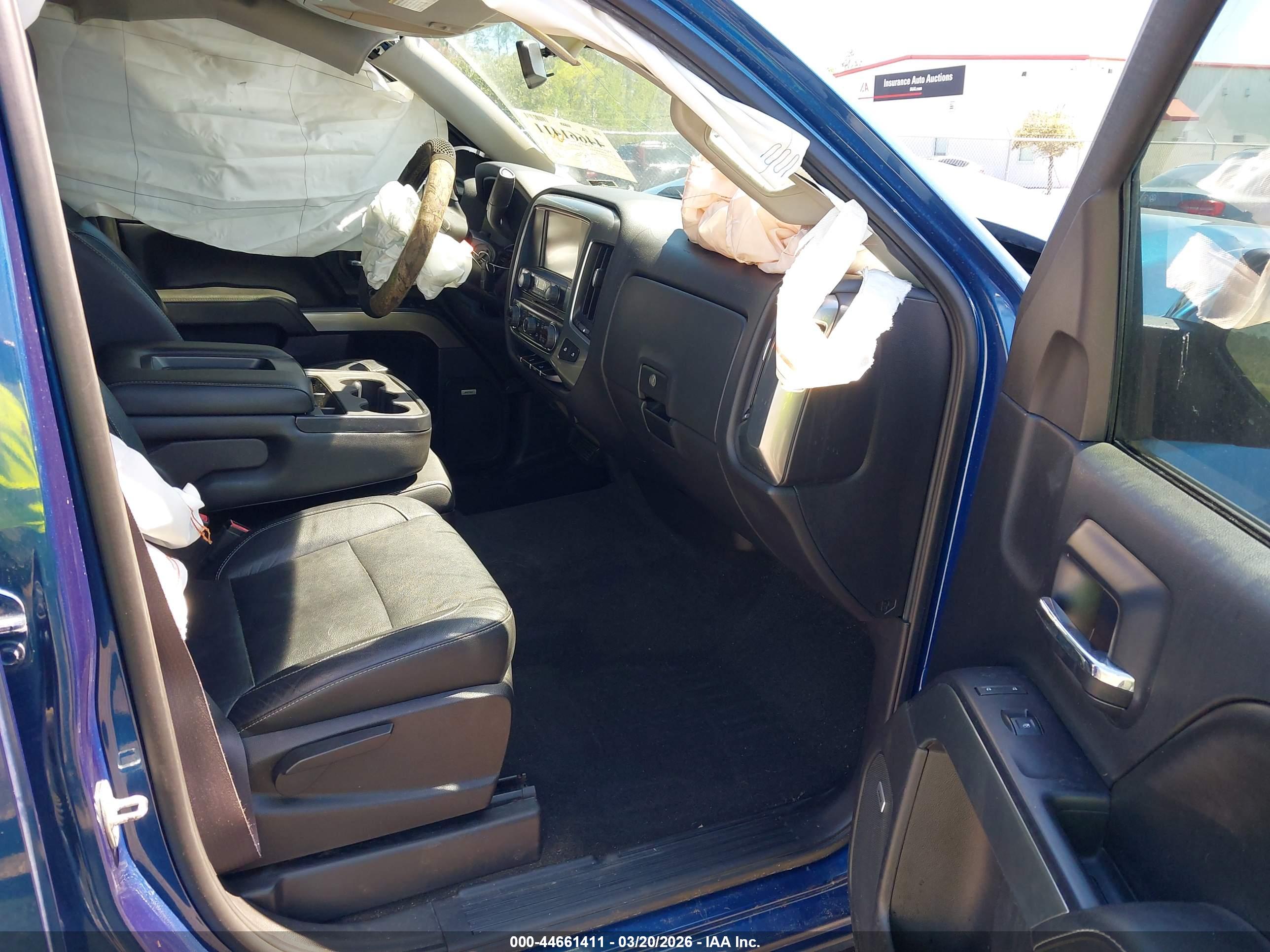 CHEVROLET SILVERADO image 5