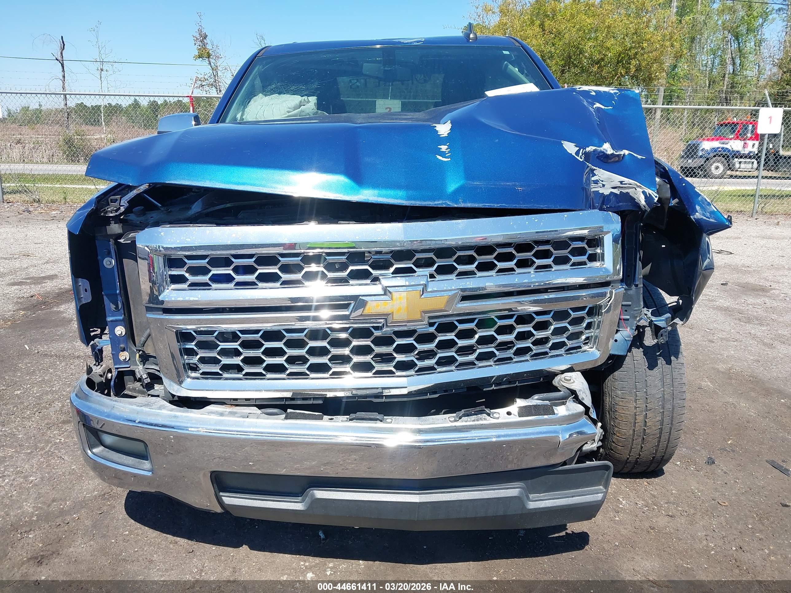 CHEVROLET SILVERADO image 6