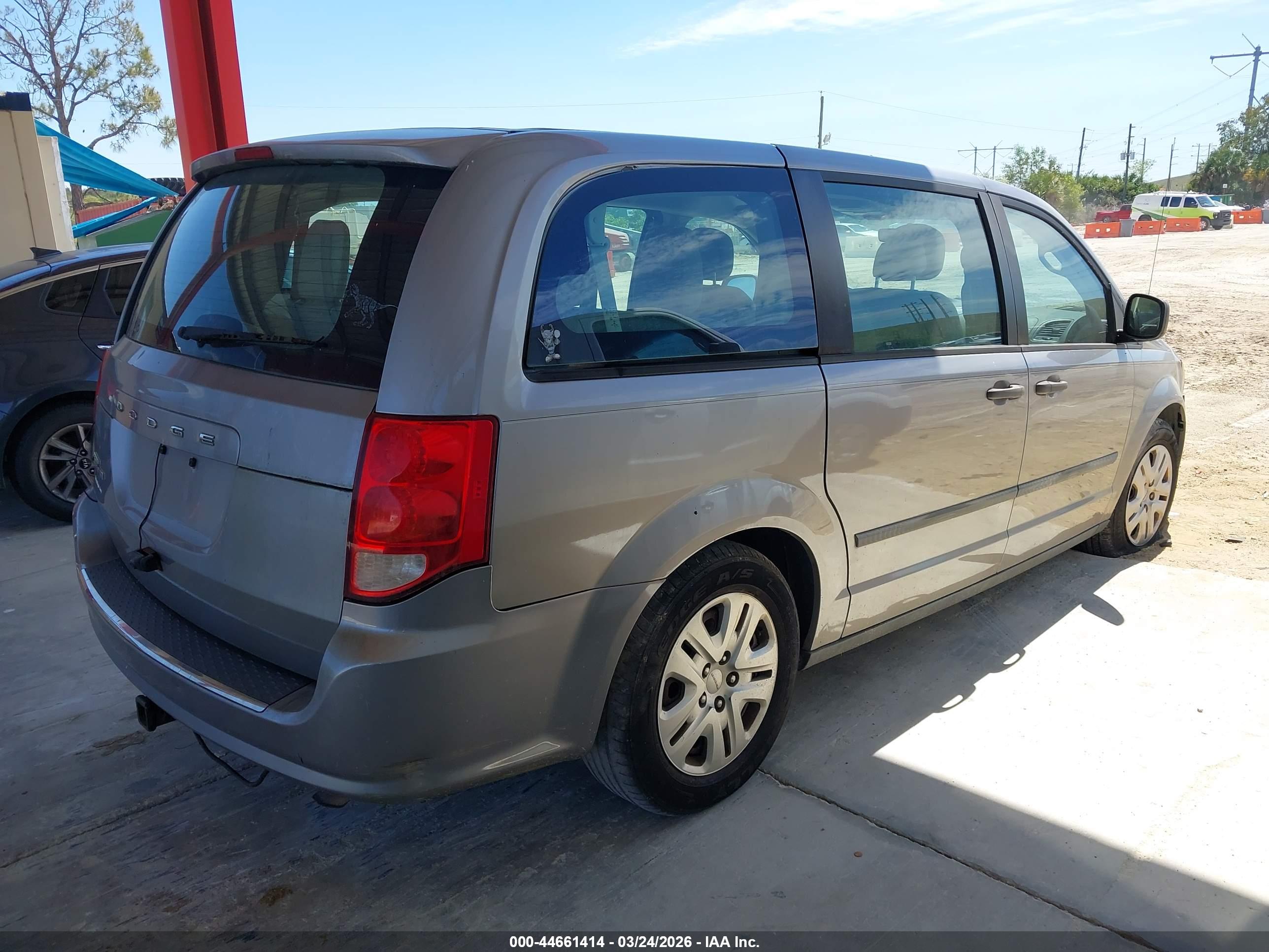 DODGE GRAND image 4