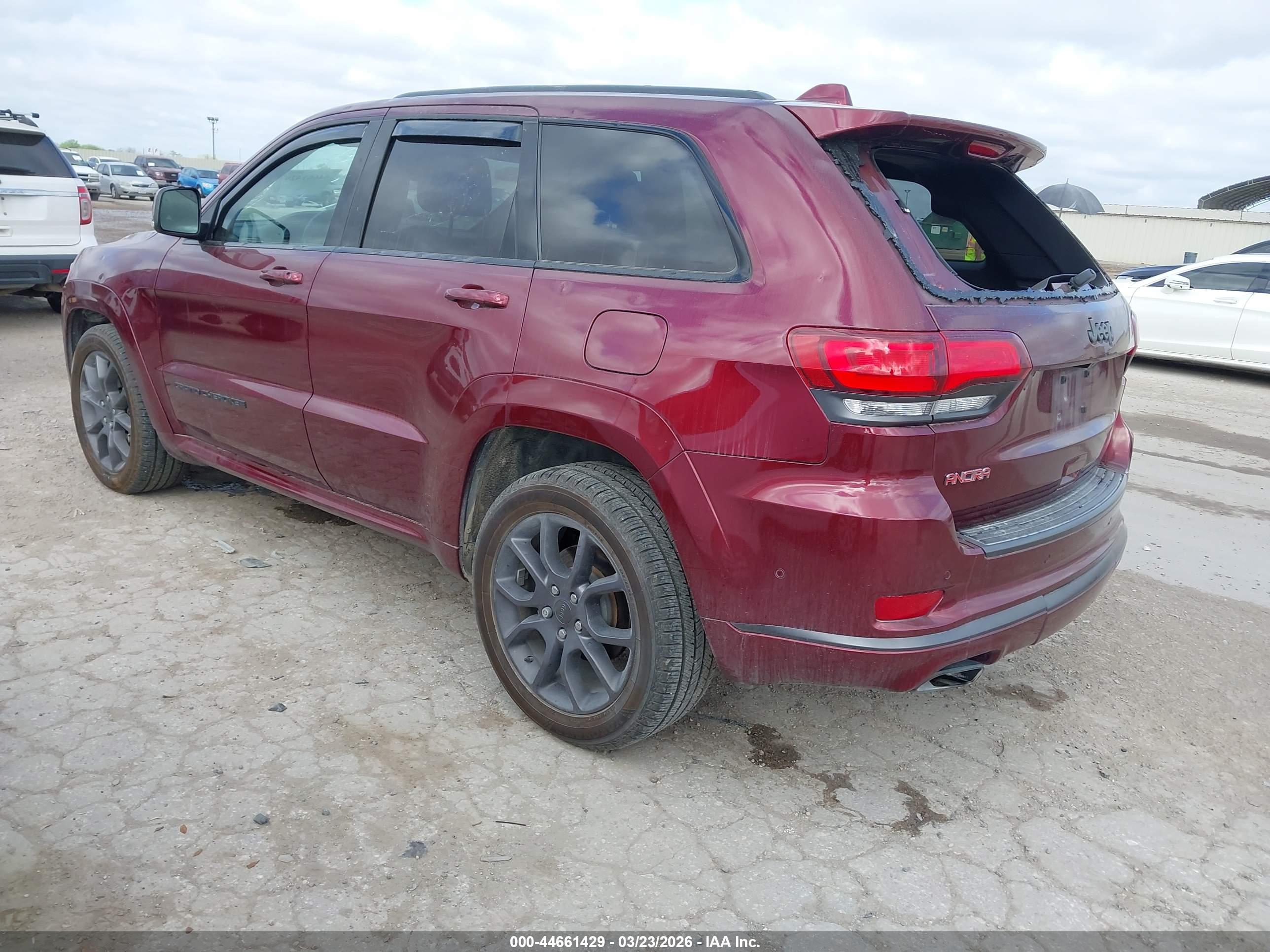 JEEP GRAND image 3