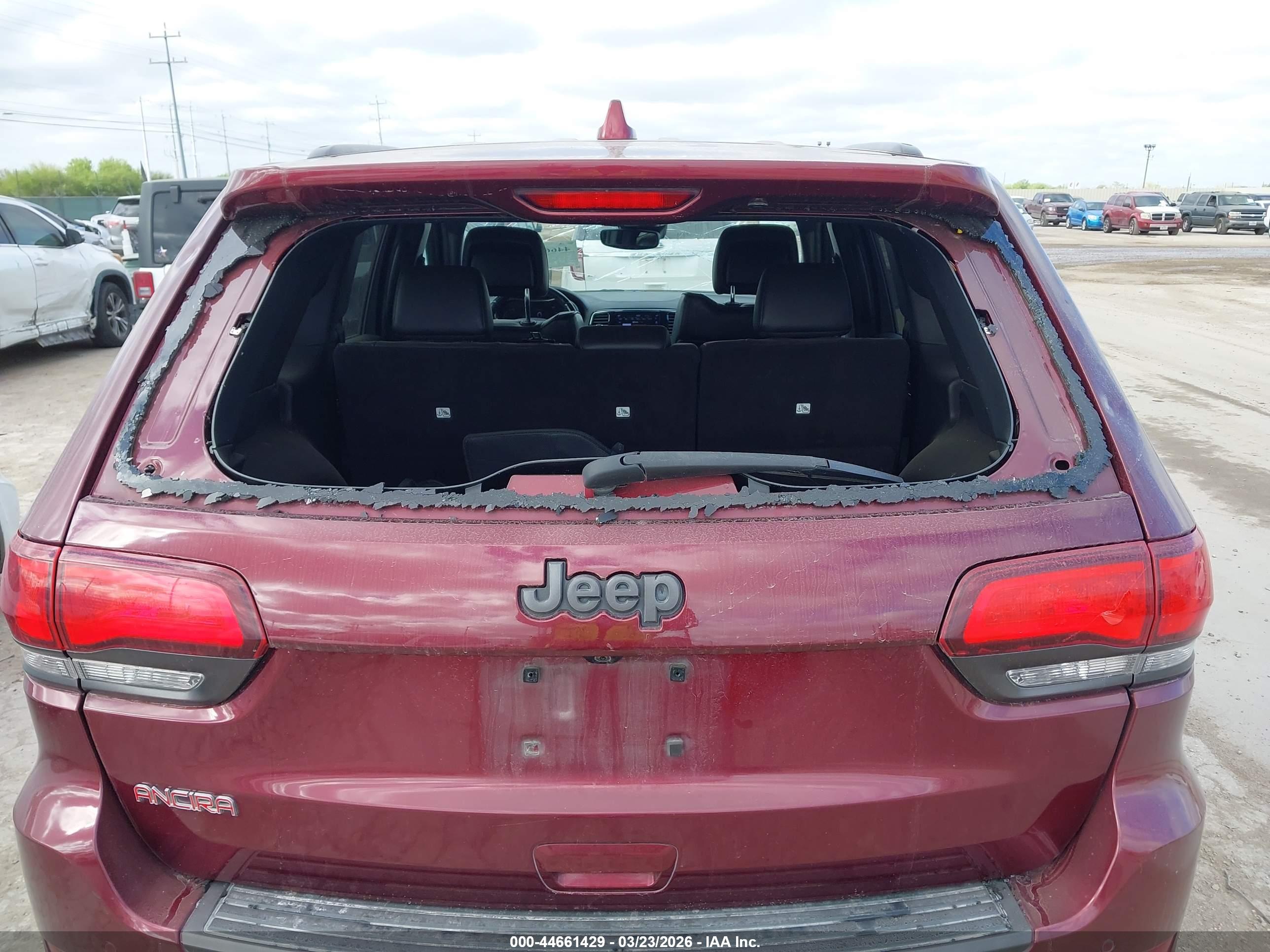 JEEP GRAND image 6