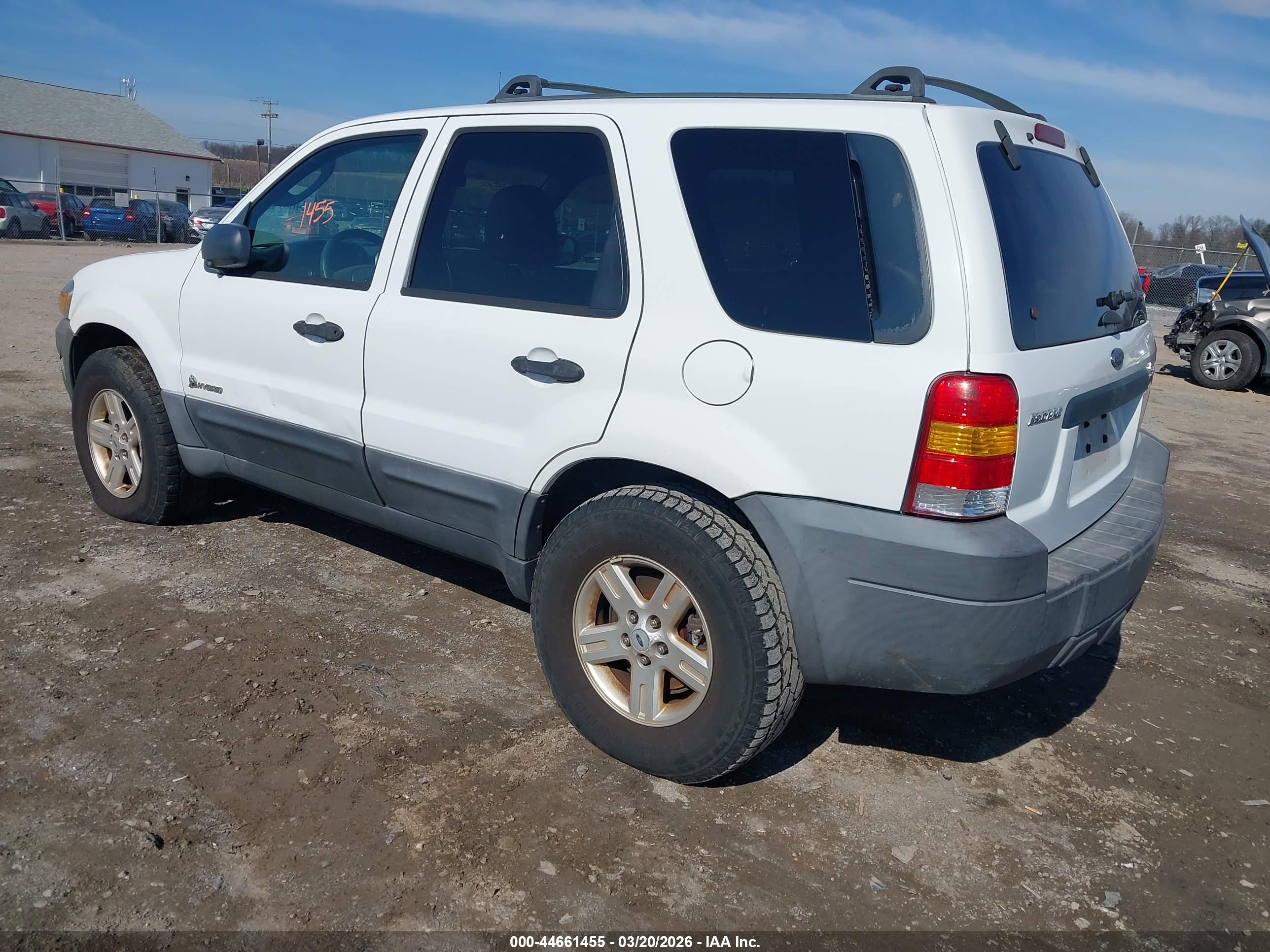FORD ESCAPE image 3