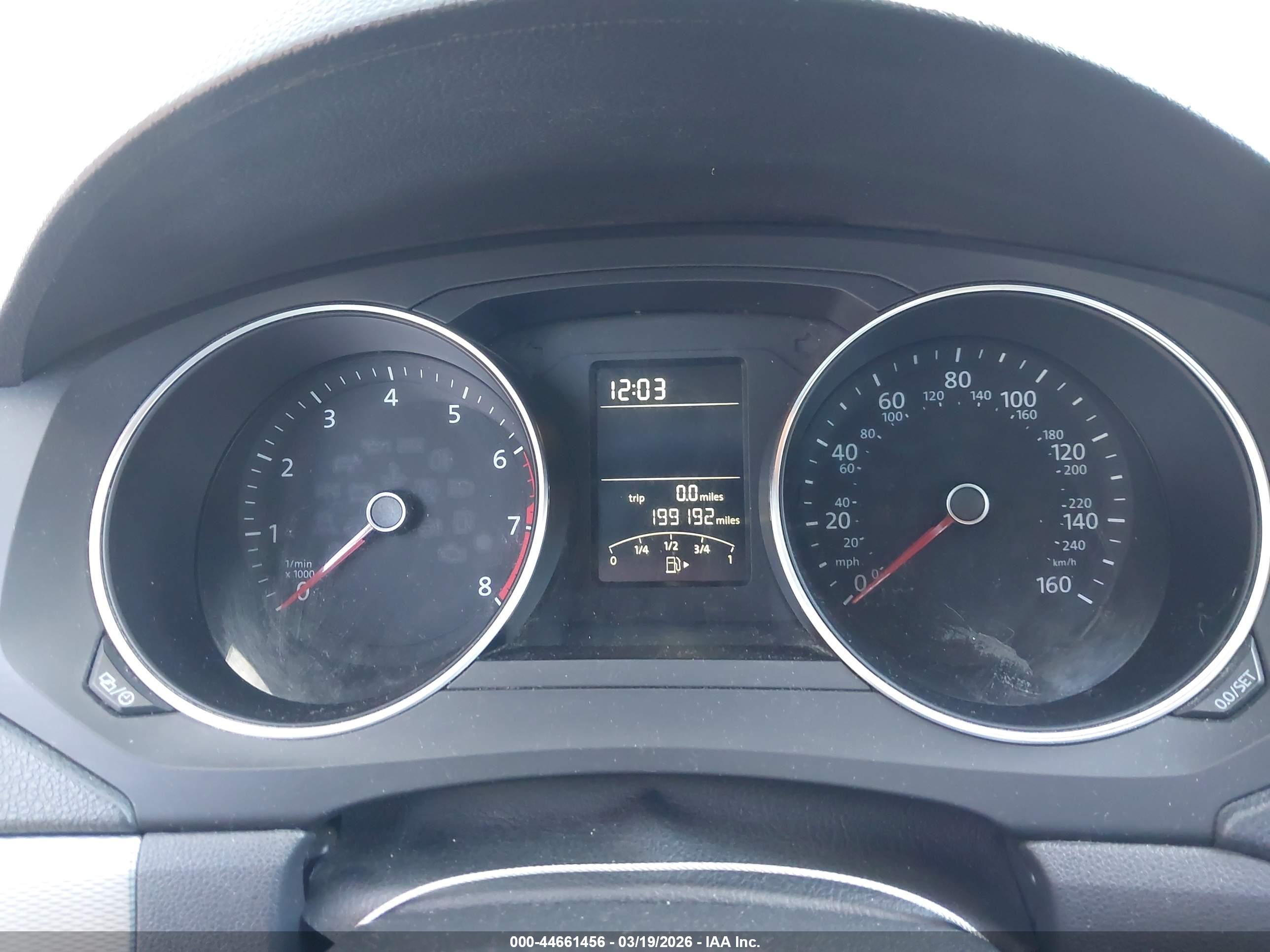 VOLKSWAGEN JETTA image 7