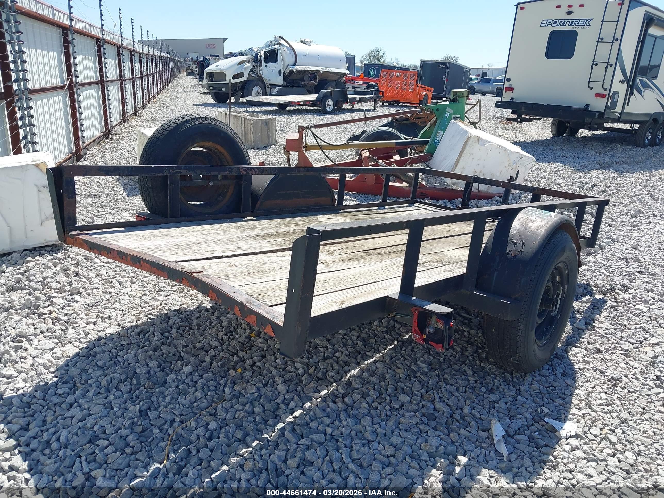 CUSTOM TRAILER image 4