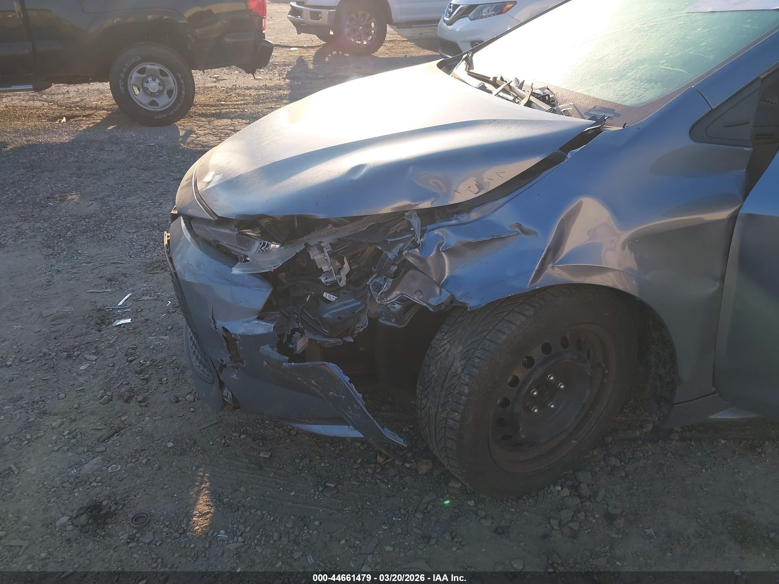 TOYOTA COROLLA image 6