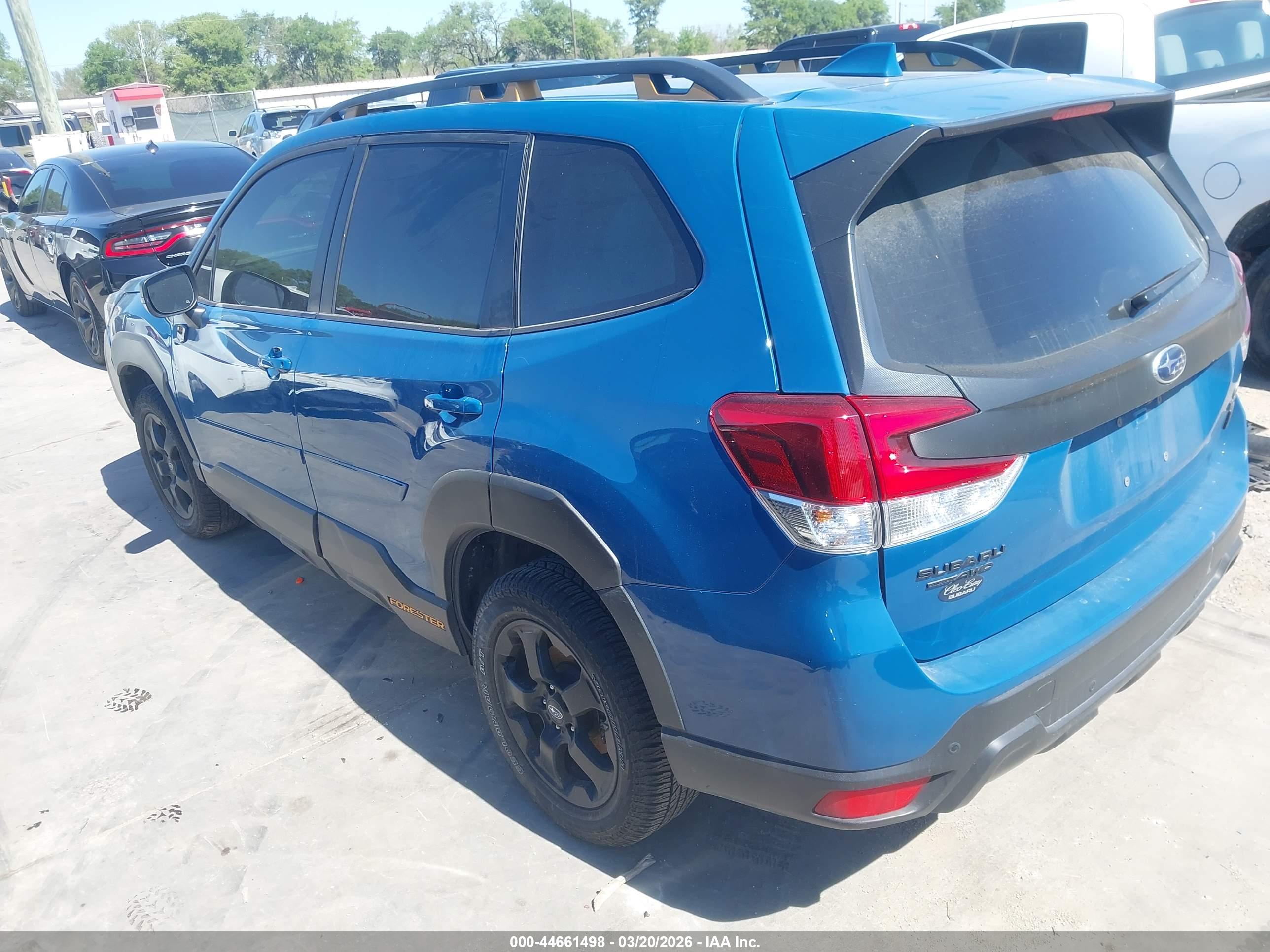 SUBARU FORESTER image 3