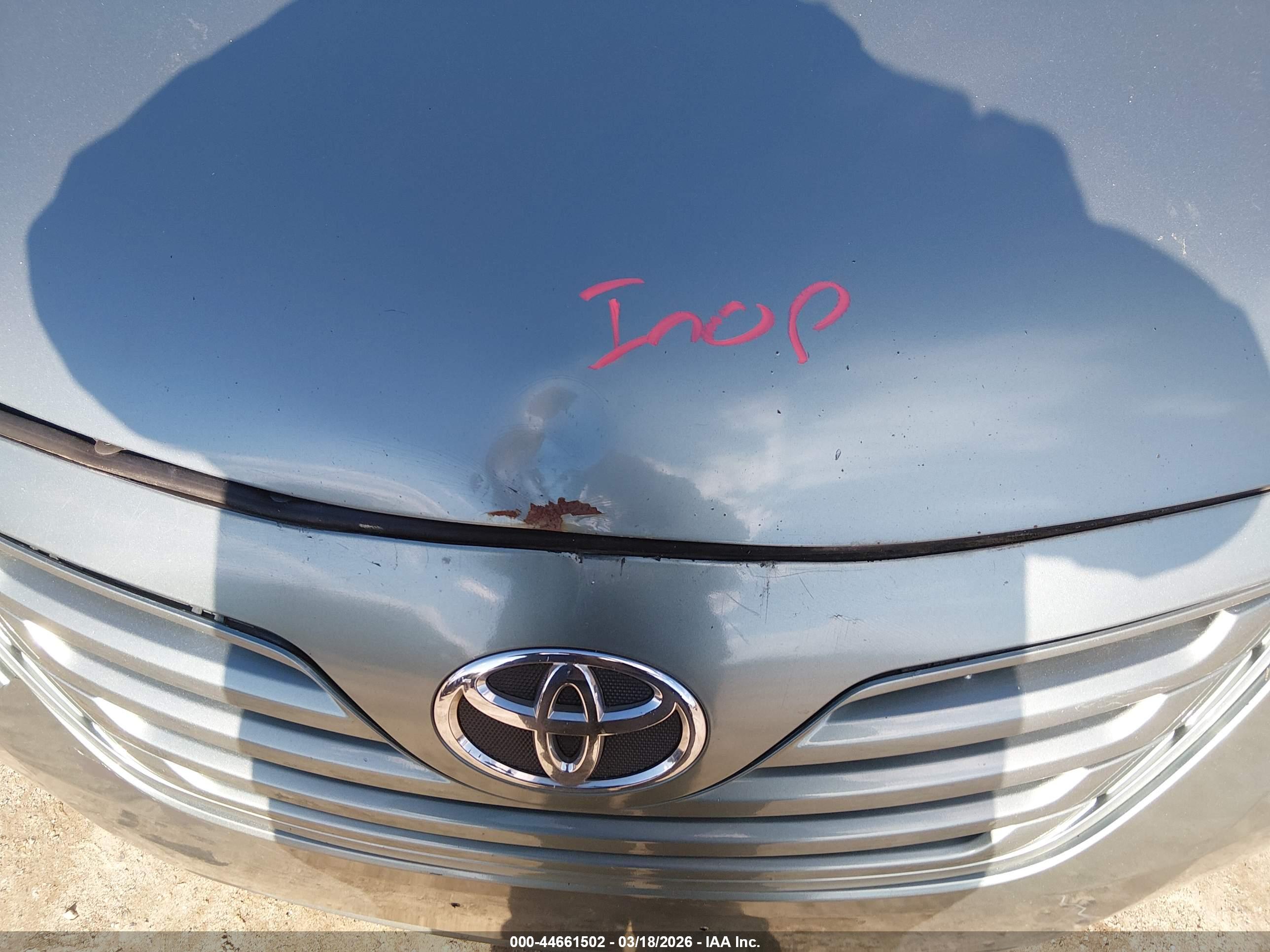 TOYOTA CAMRY image 10