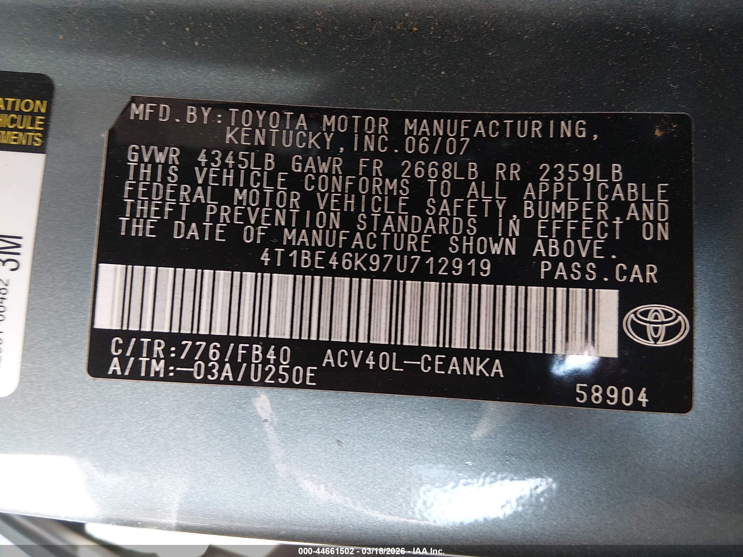 TOYOTA CAMRY image 9