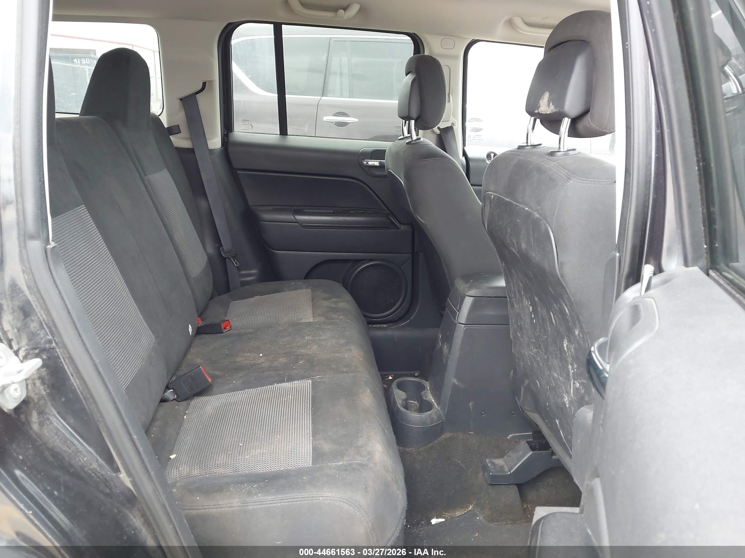 JEEP PATRIOT image 8