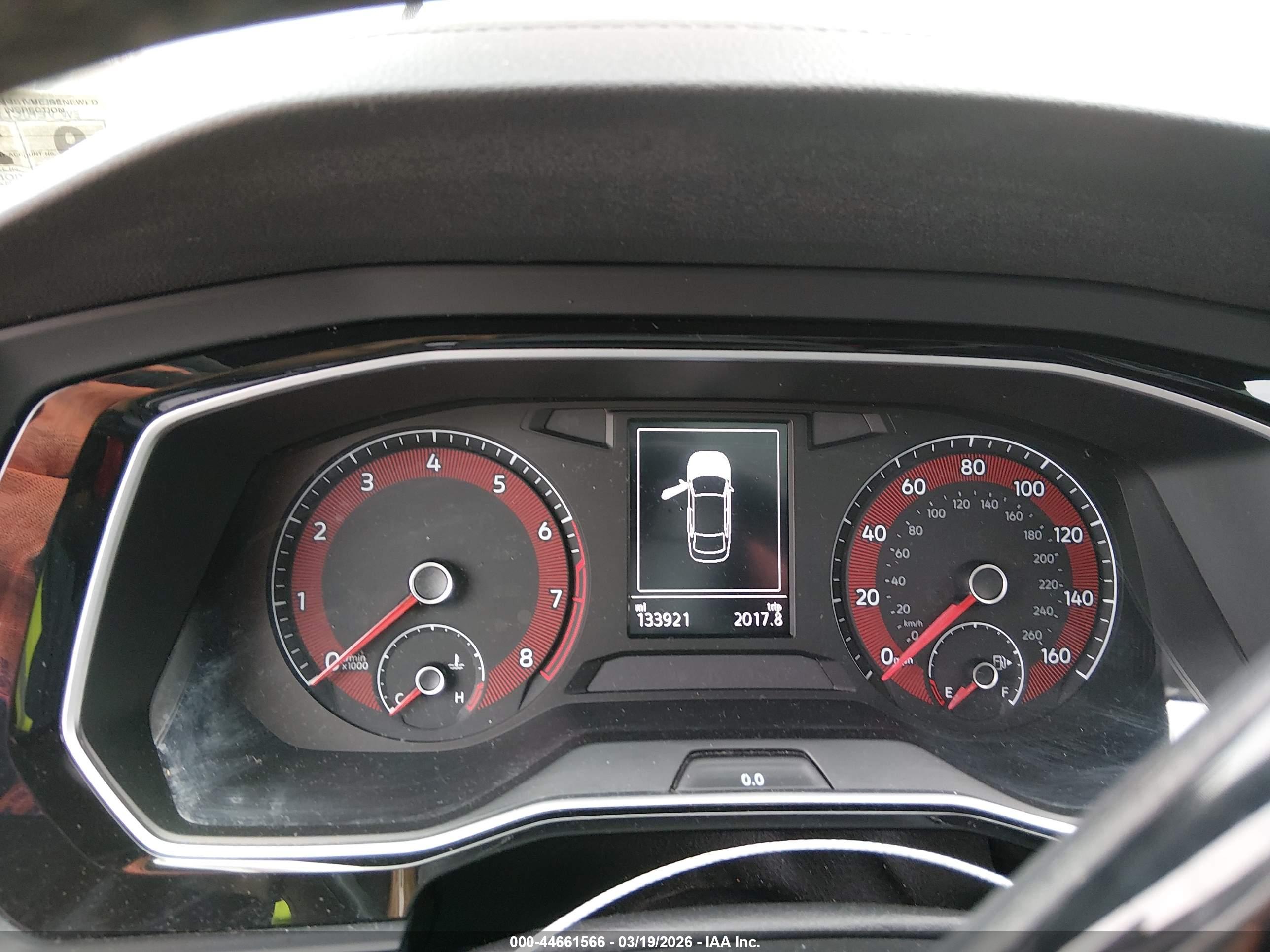 VOLKSWAGEN JETTA image 7