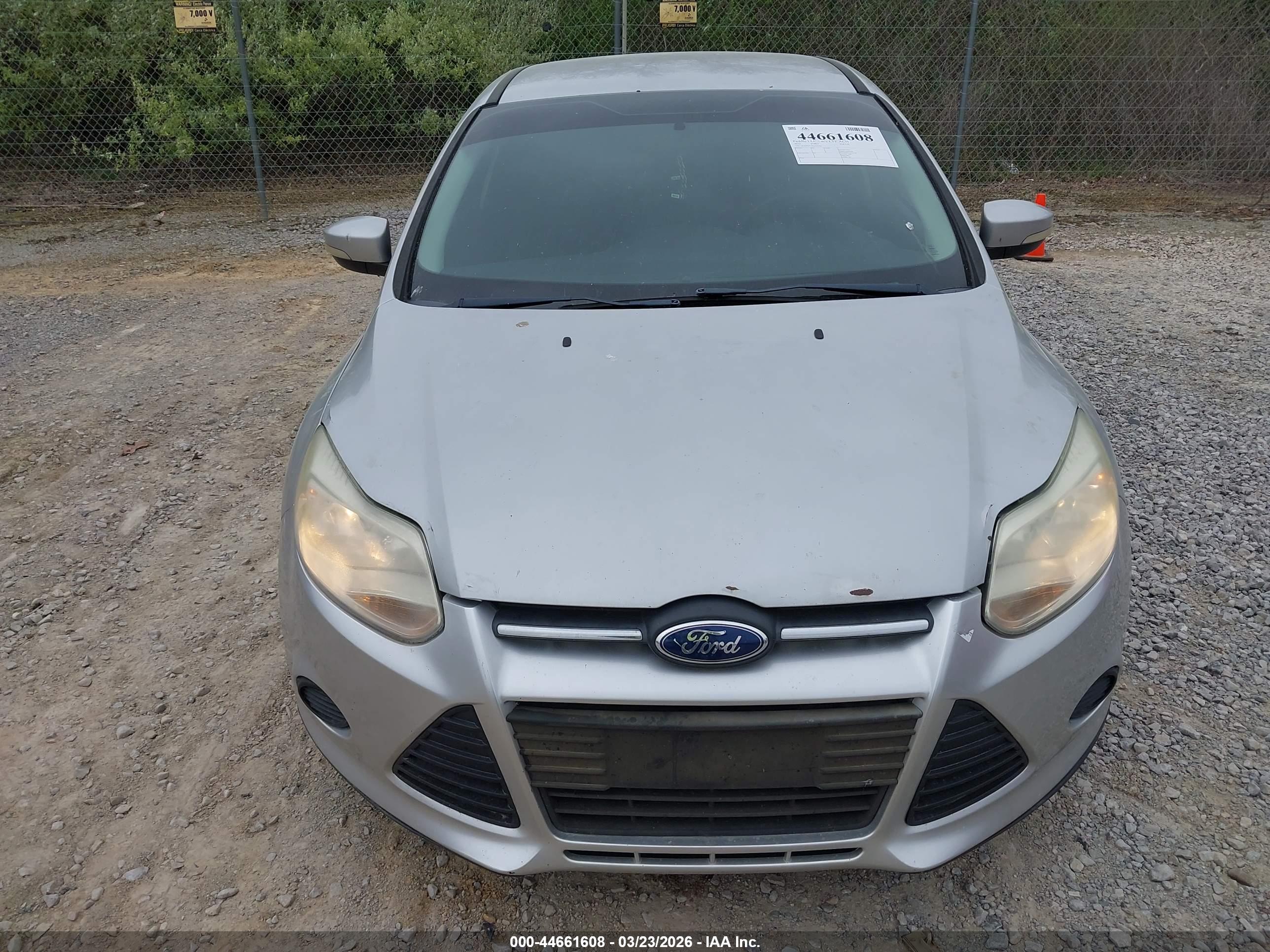 FORD FOCUS image 6