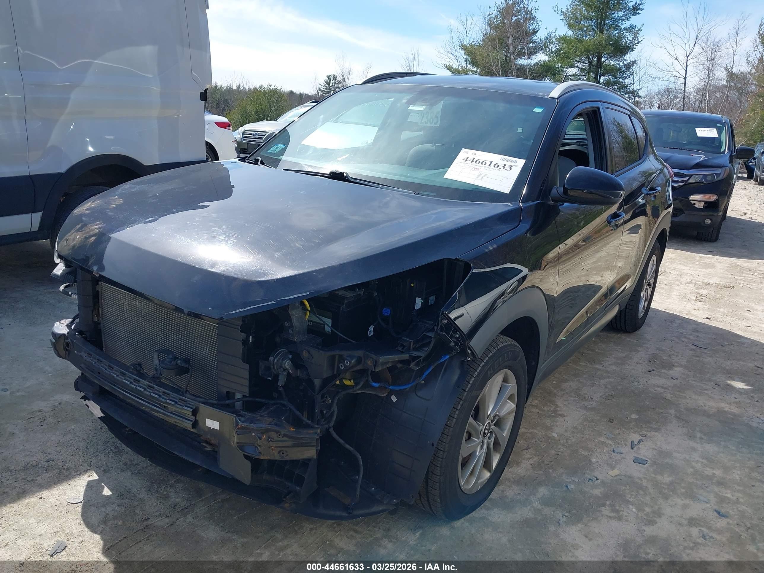 HYUNDAI TUCSON image 2