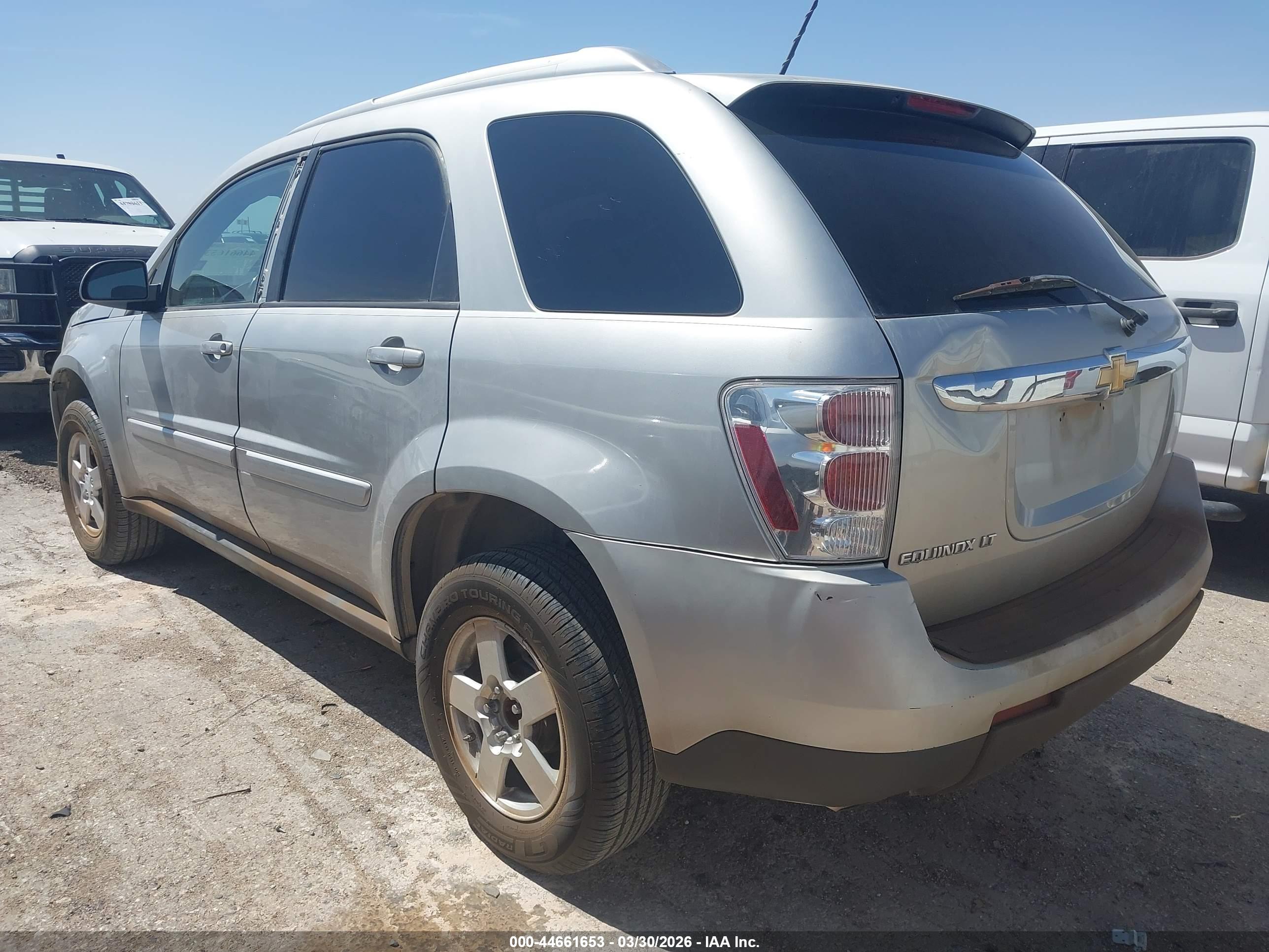 CHEVROLET EQUINOX image 3
