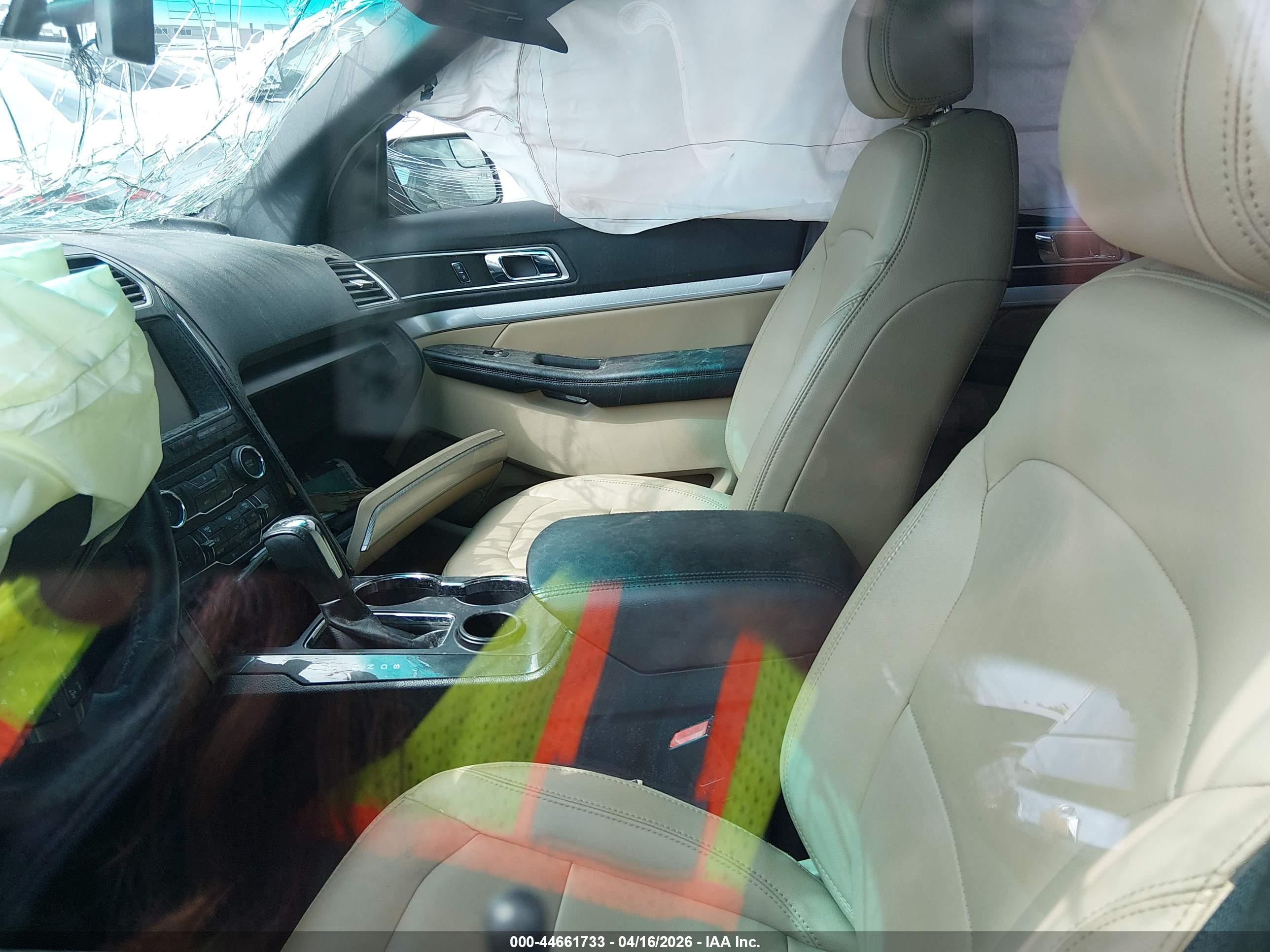 FORD EXPLORER image 5