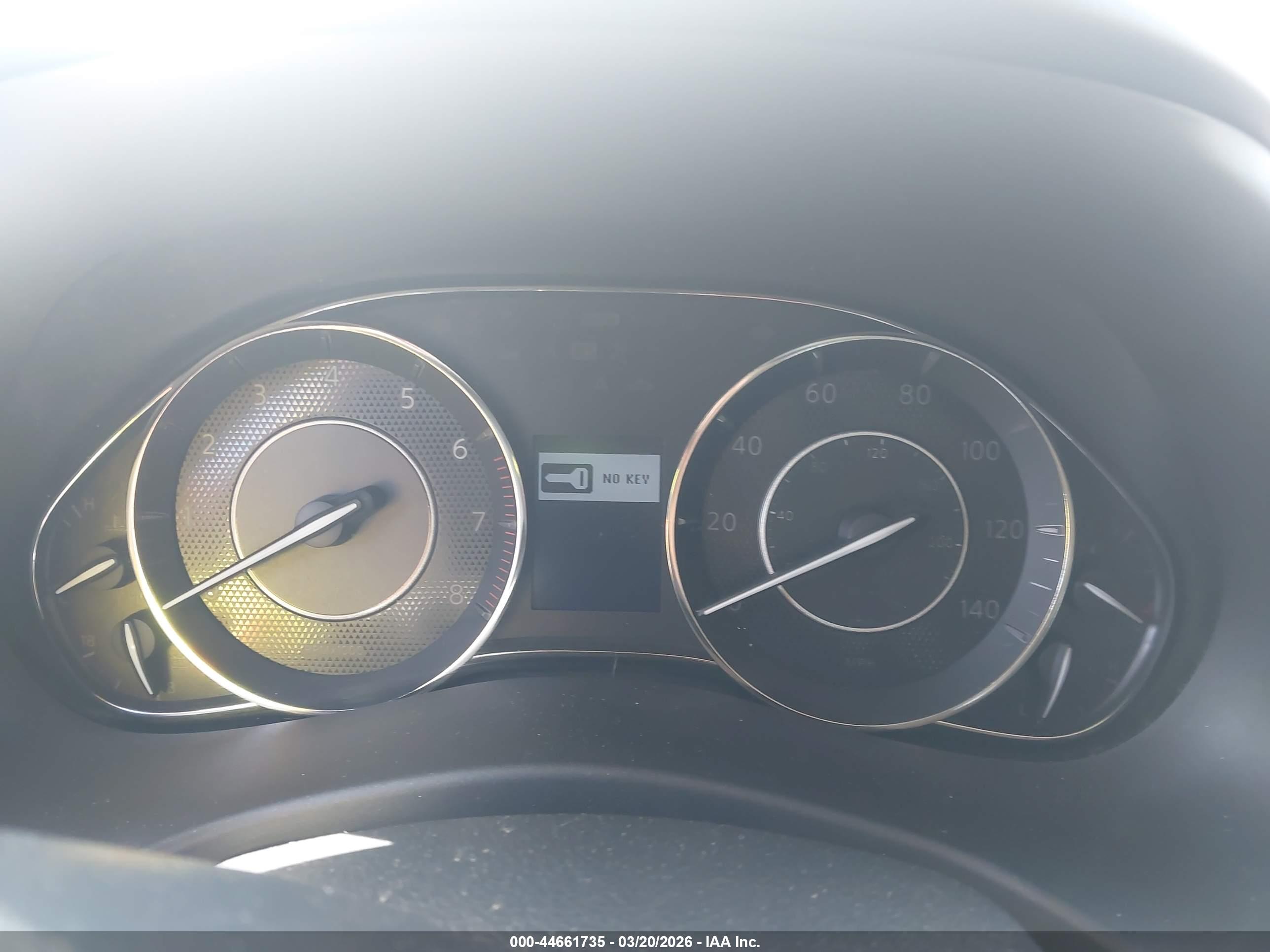 NISSAN ARMADA image 7