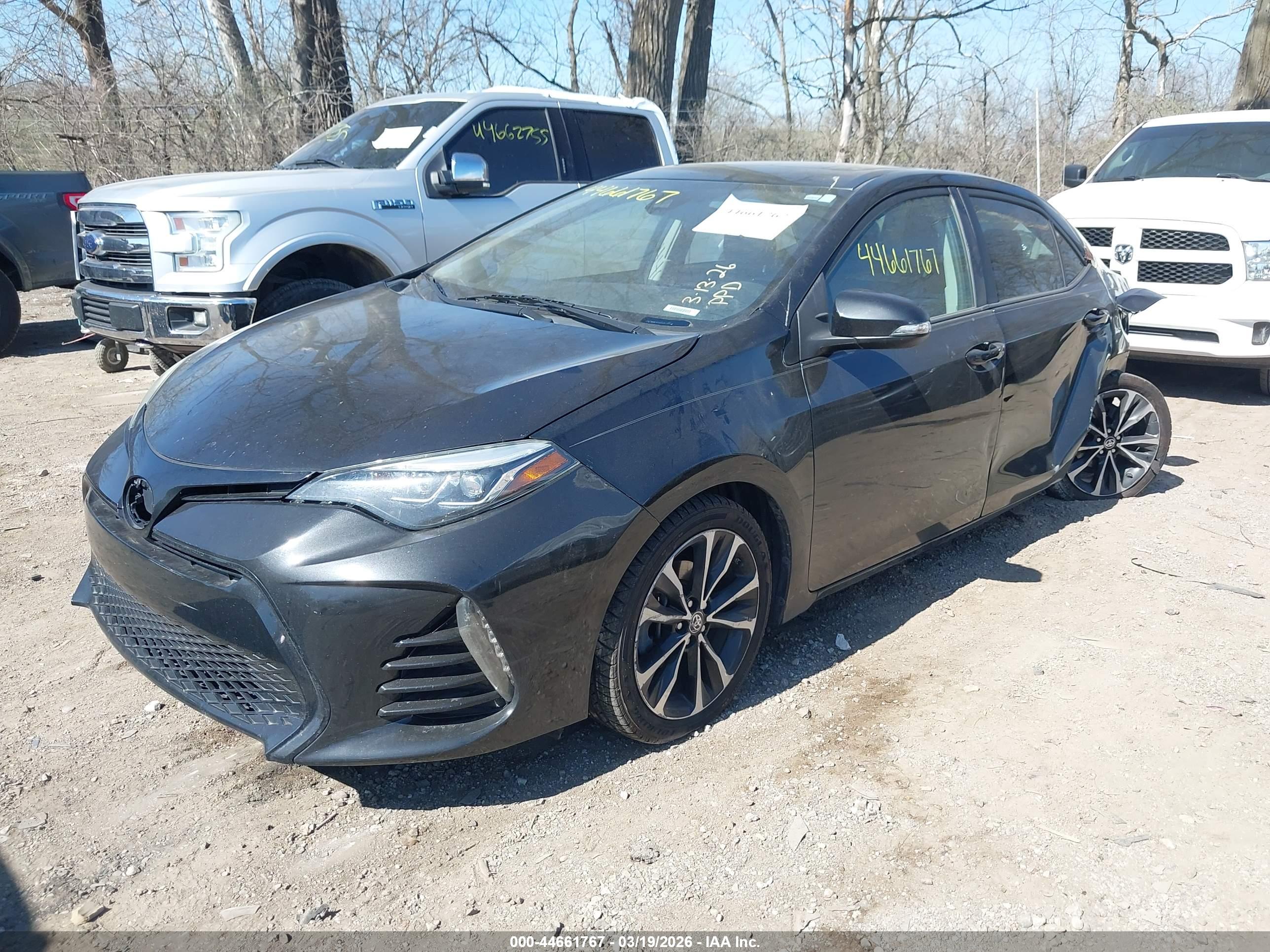 TOYOTA COROLLA image 2