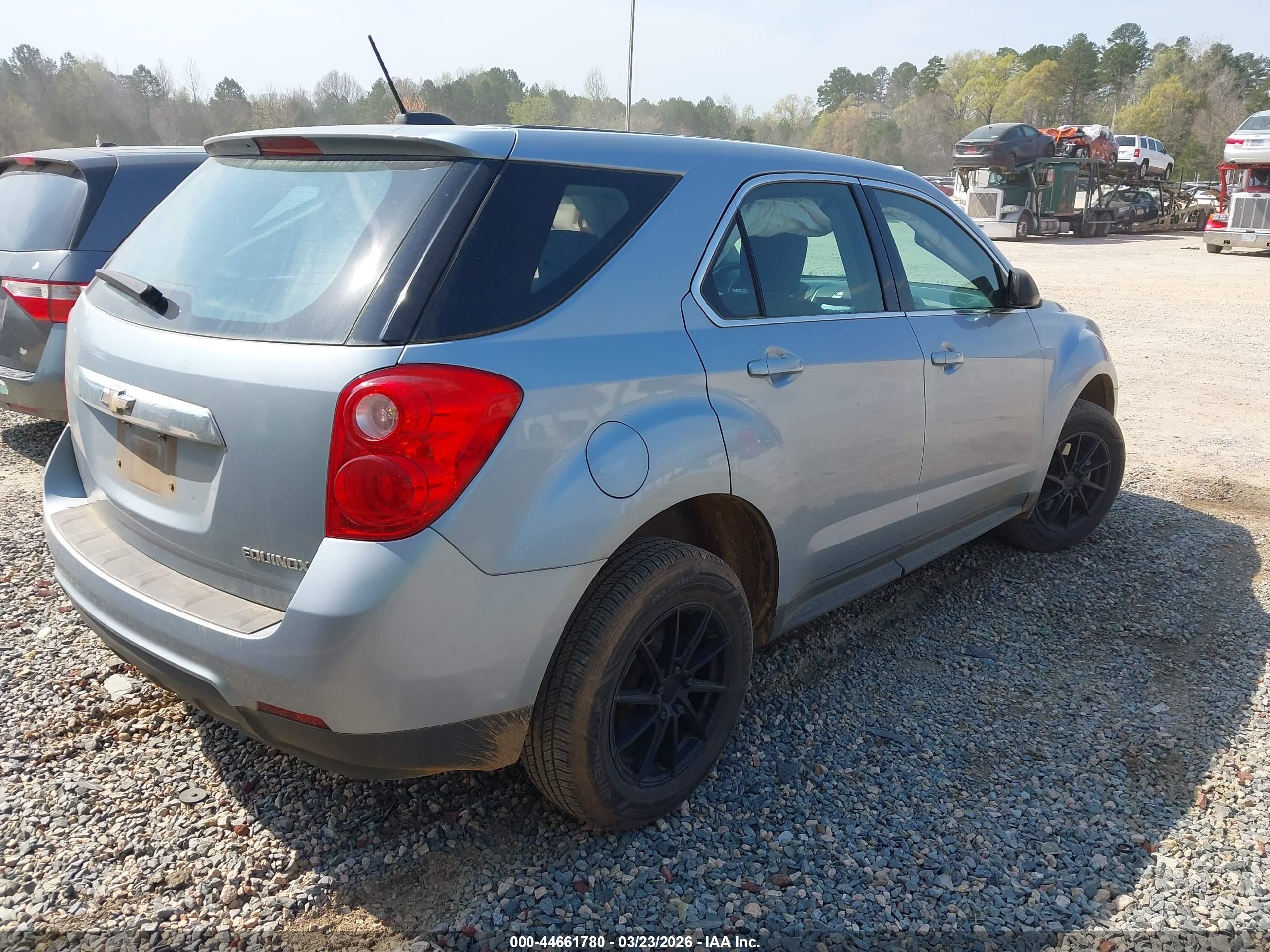 CHEVROLET EQUINOX image 4