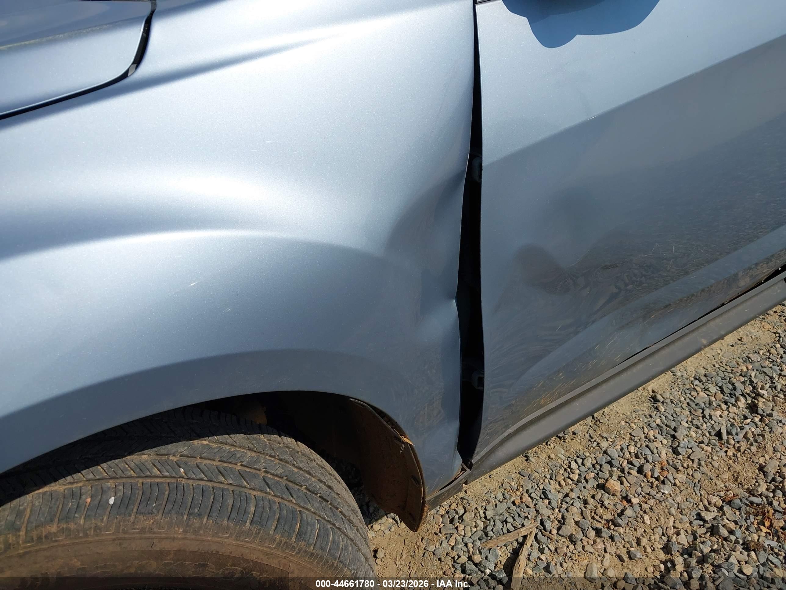 CHEVROLET EQUINOX image 6