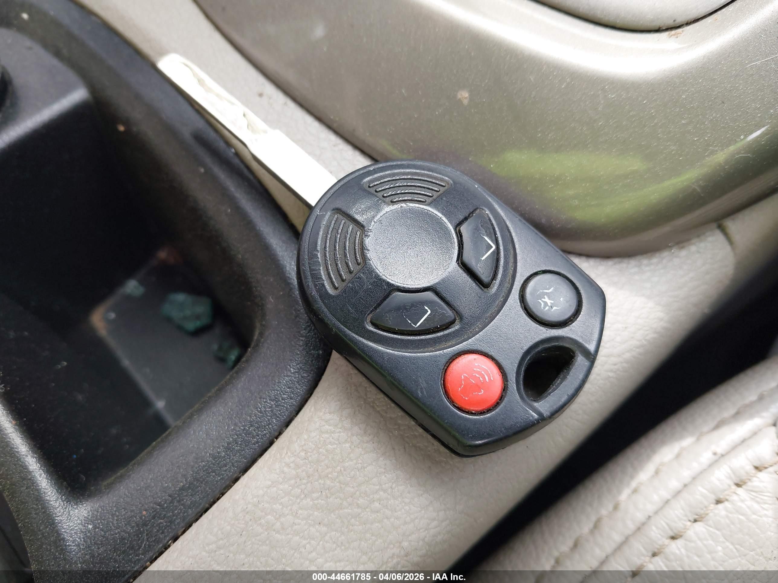 FORD FOCUS image 11