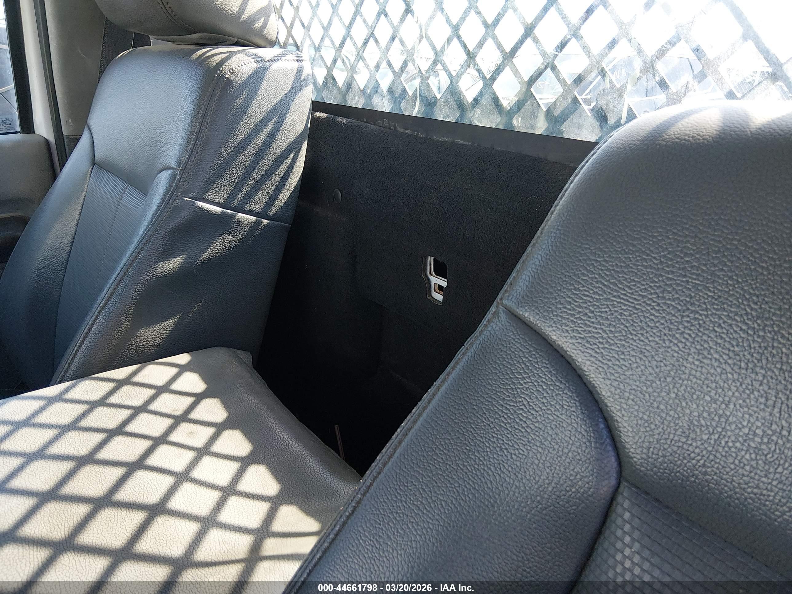 FORD F-350 image 7