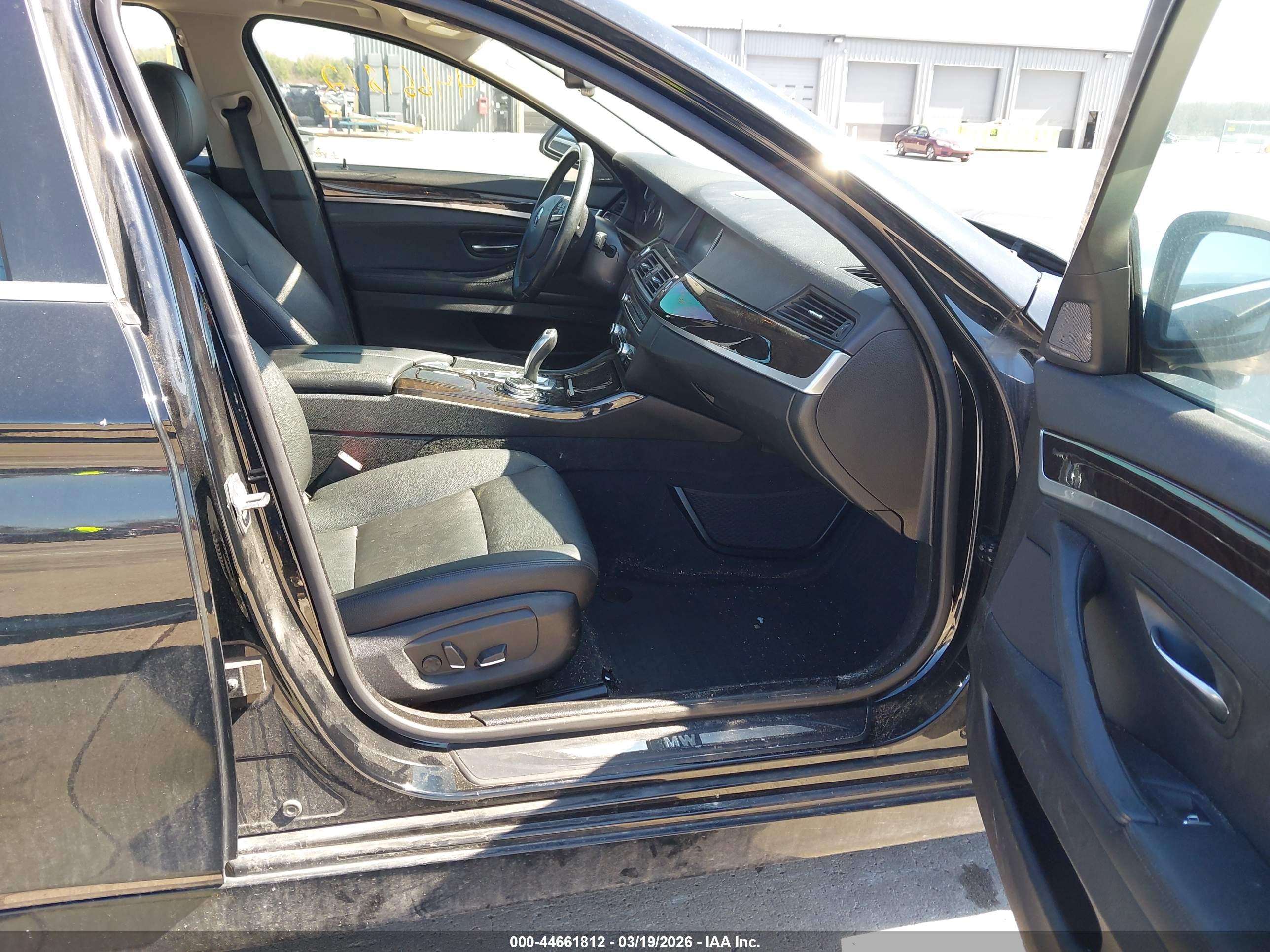 BMW 535I image 5
