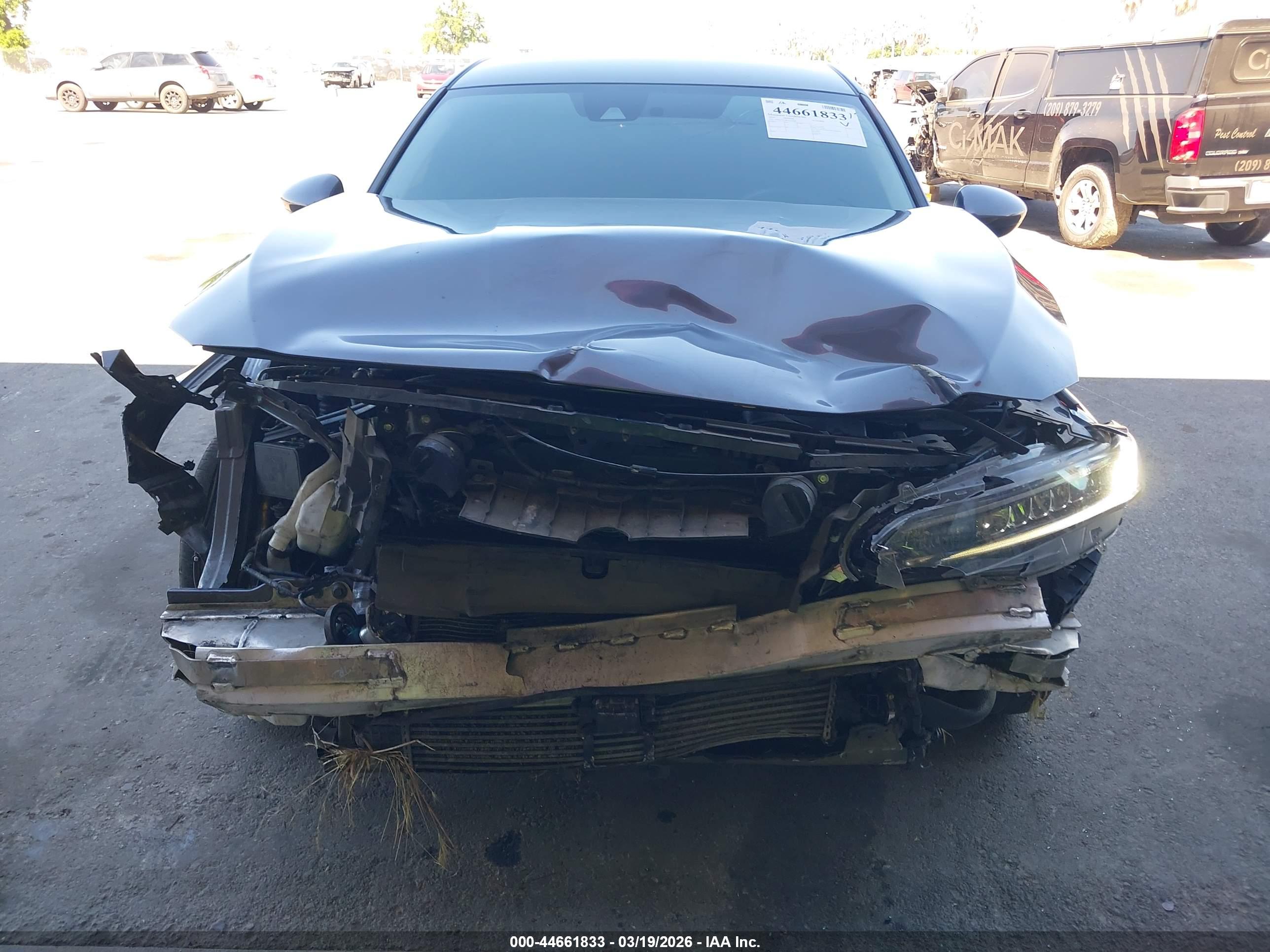 HONDA ACCORD image 6