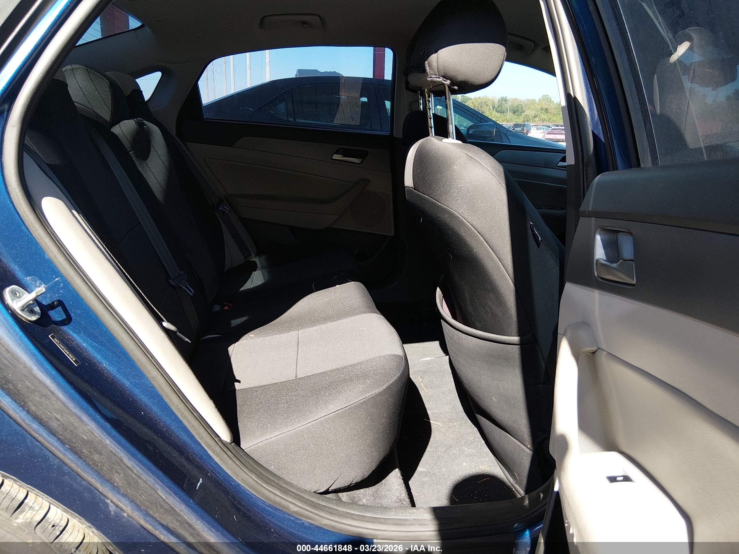 HYUNDAI SONATA image 8