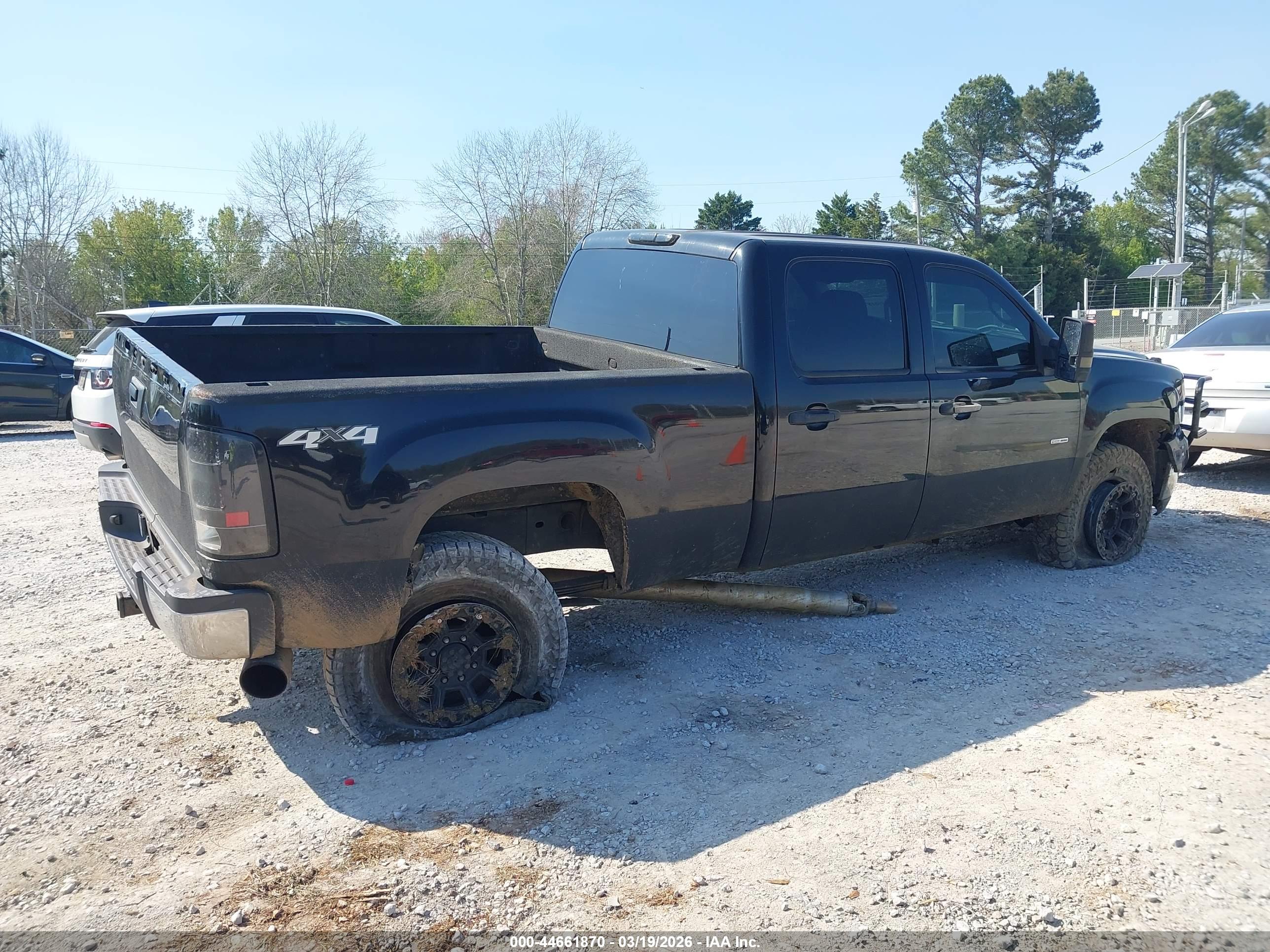 GMC SIERRA image 6