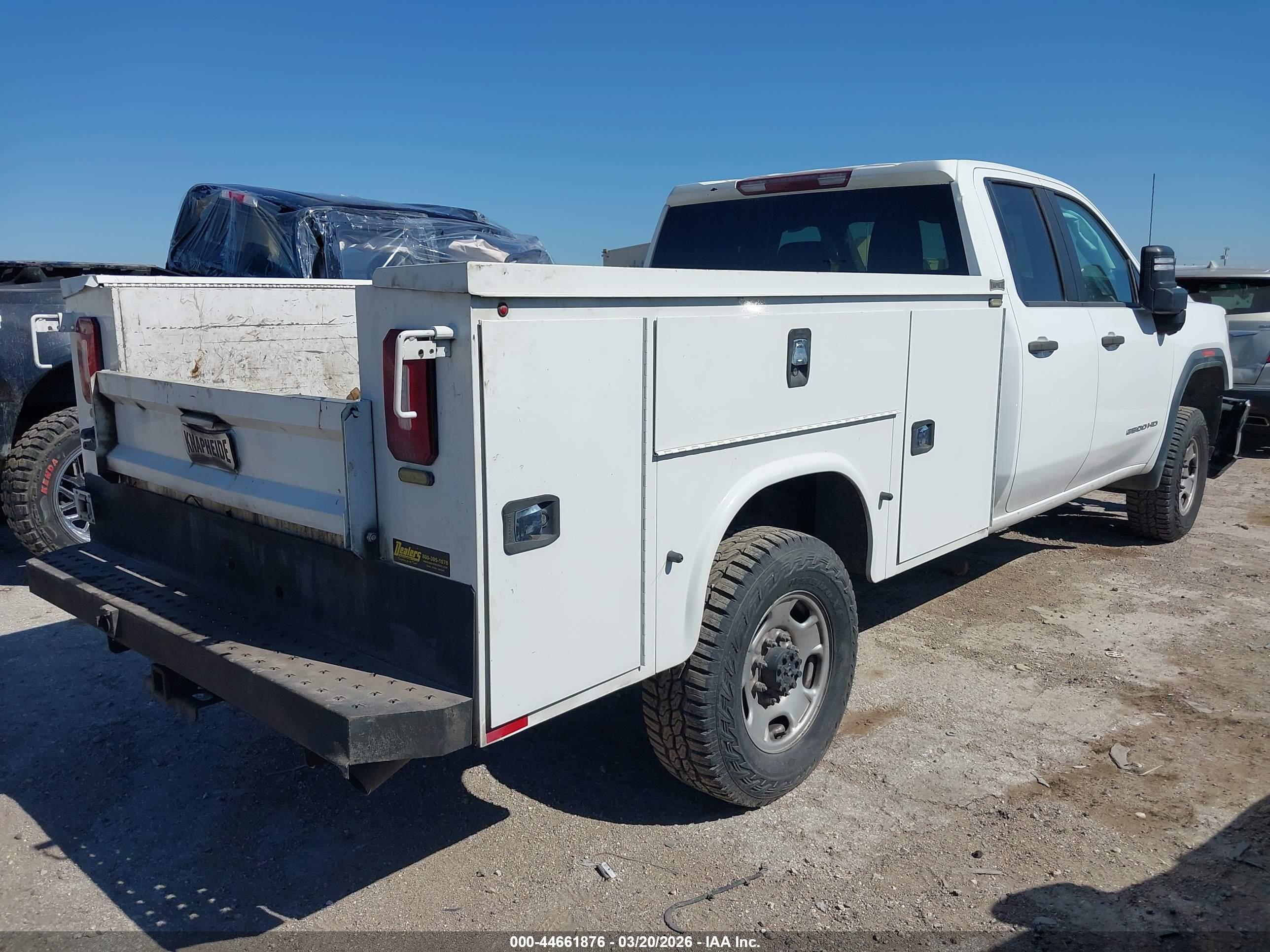 GMC SIERRA image 4