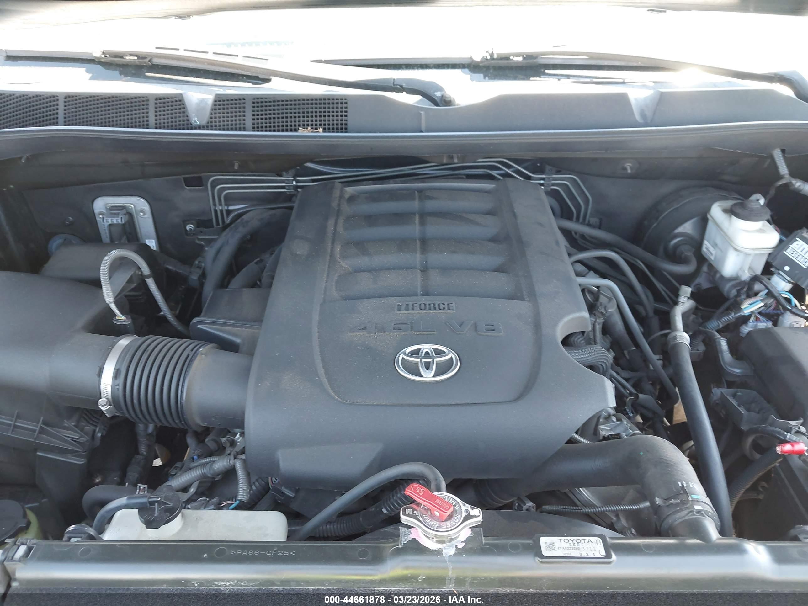 TOYOTA TUNDRA image 10