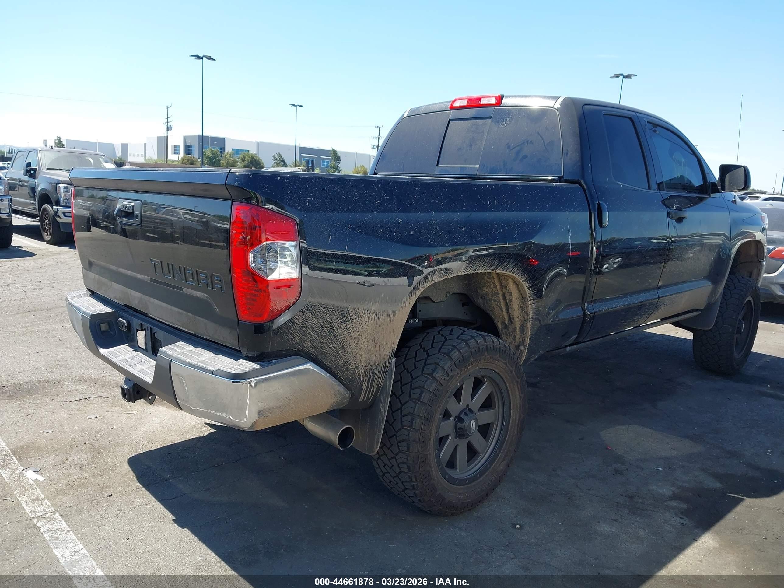 TOYOTA TUNDRA image 4