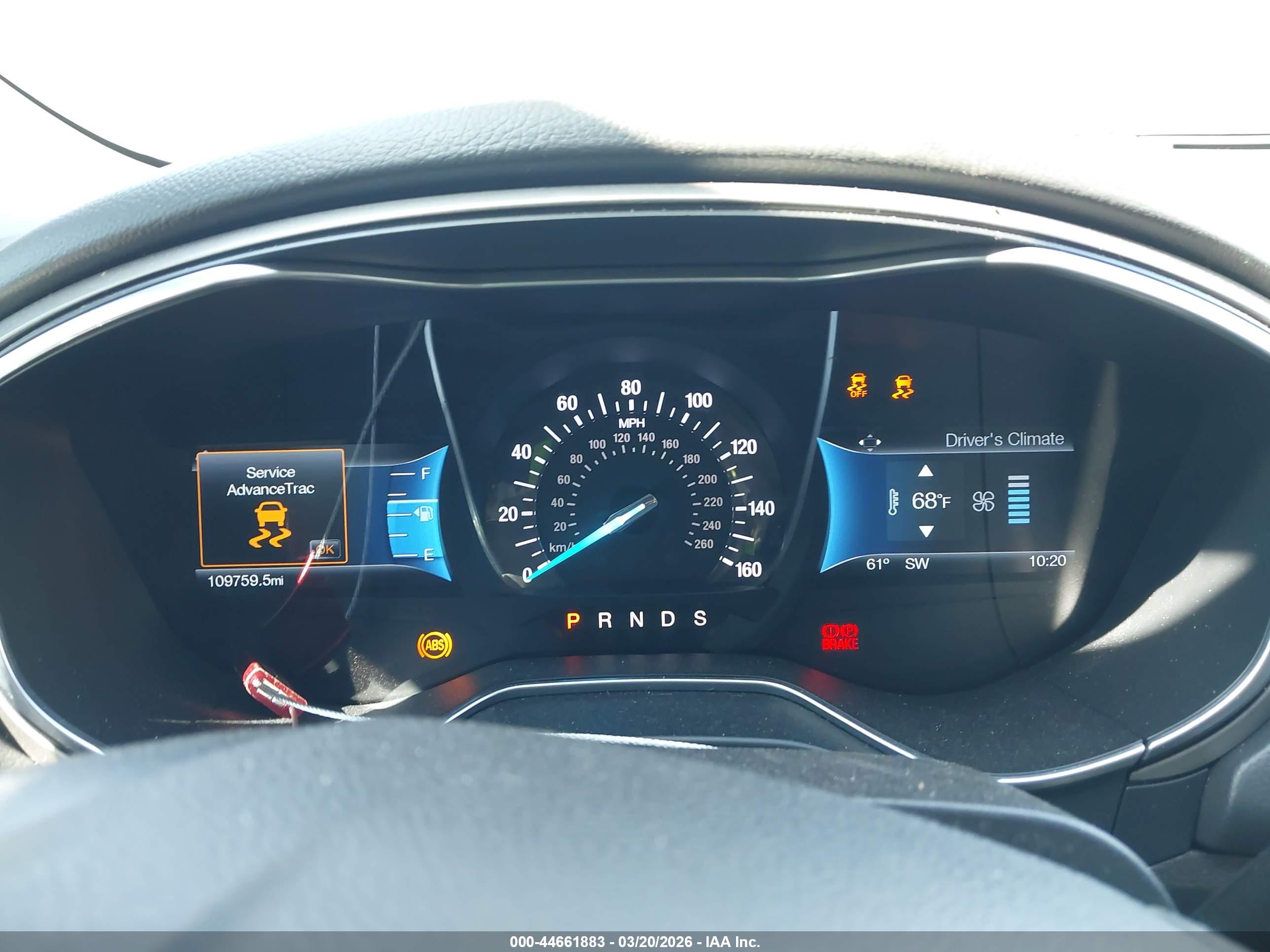 FORD FUSION image 7