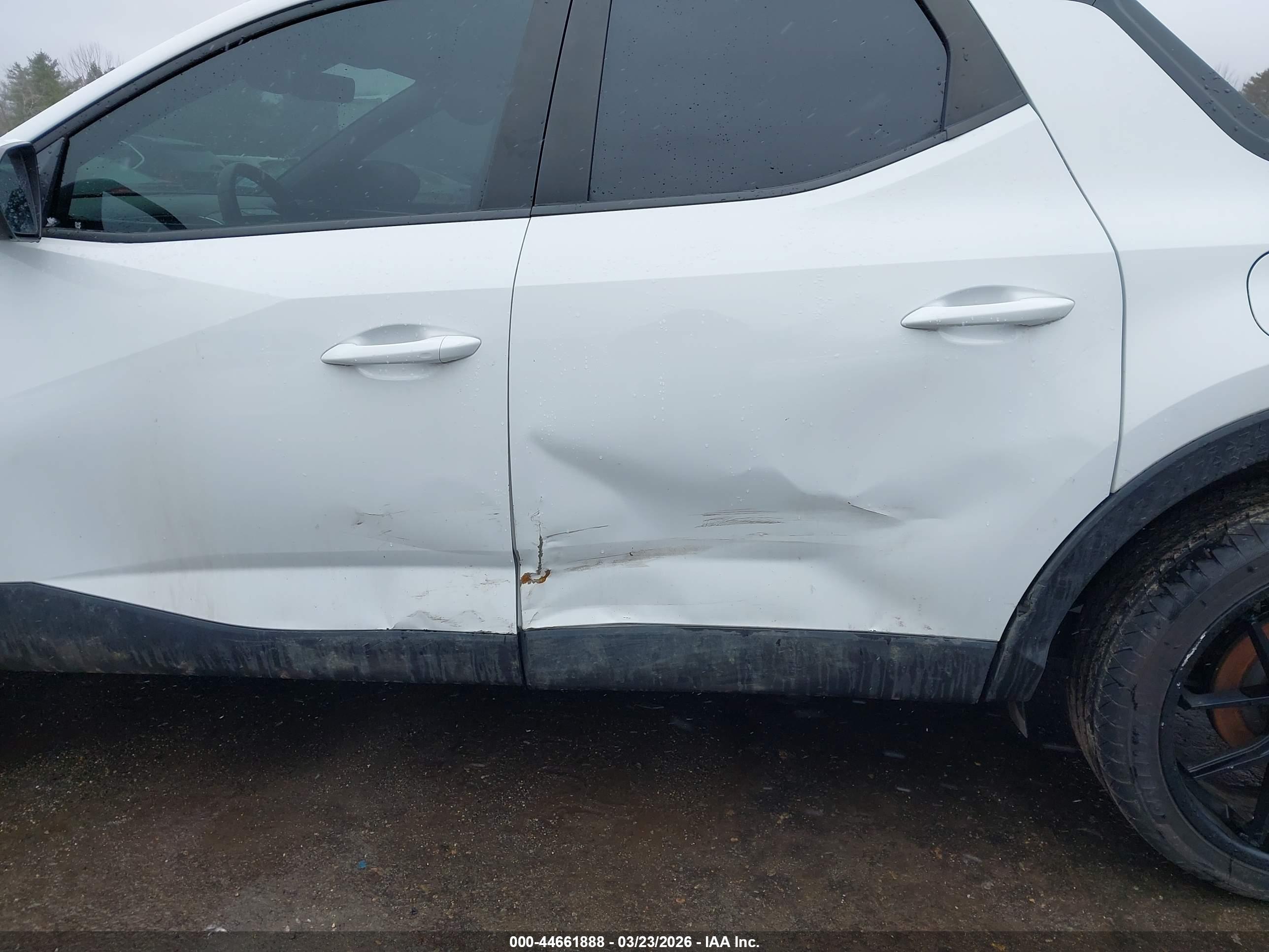 HYUNDAI SANTA image 6