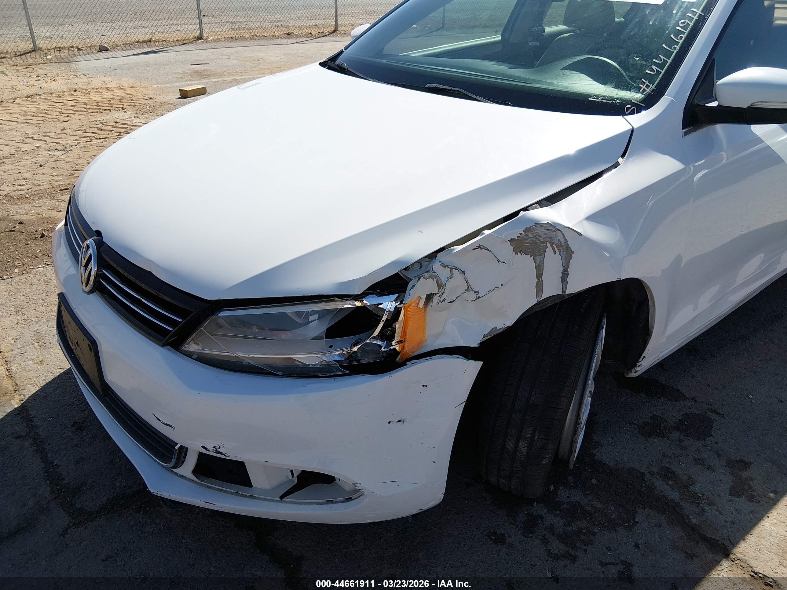 VOLKSWAGEN JETTA image 6