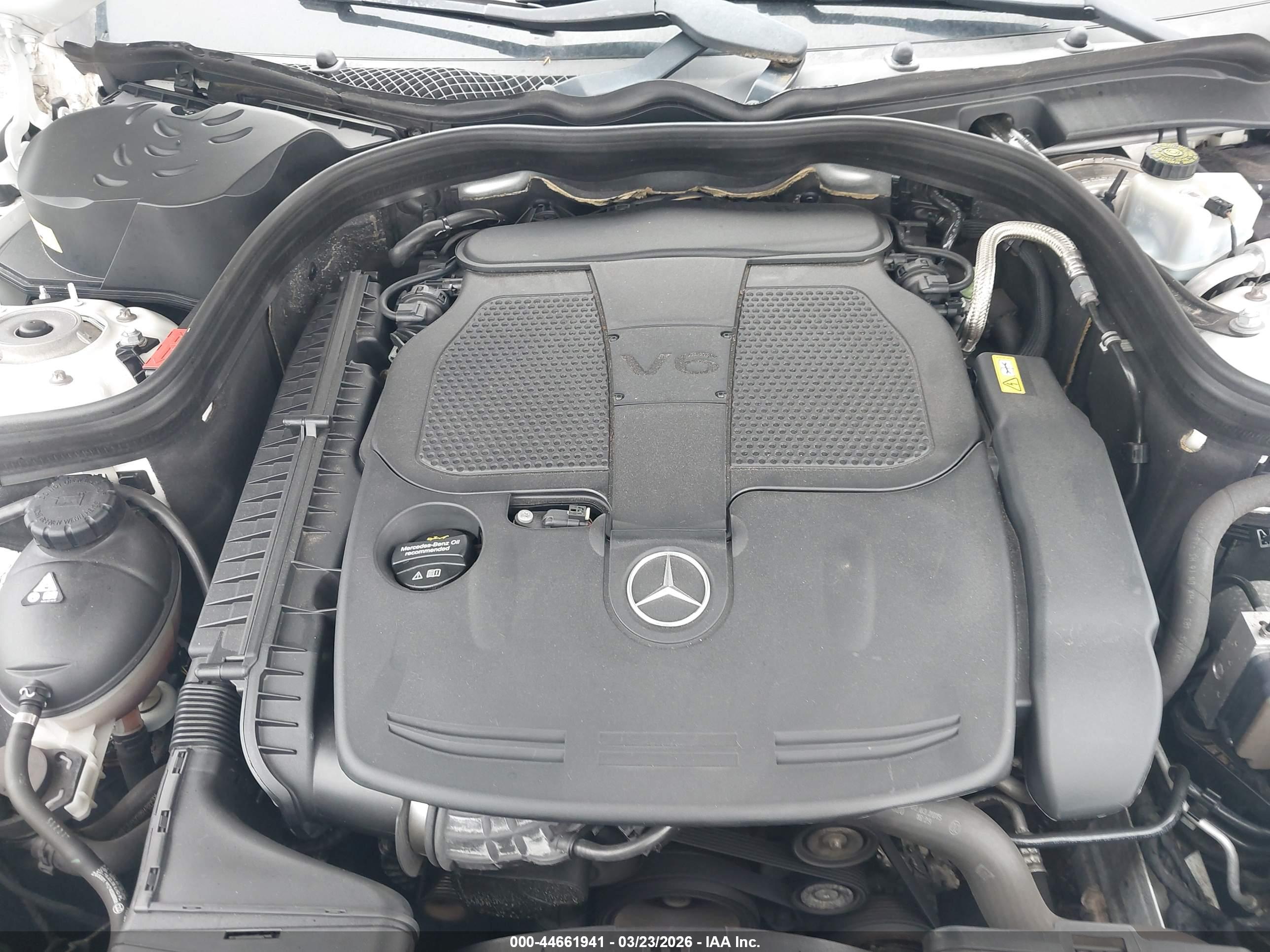 MERCEDES-BENZ E image 10