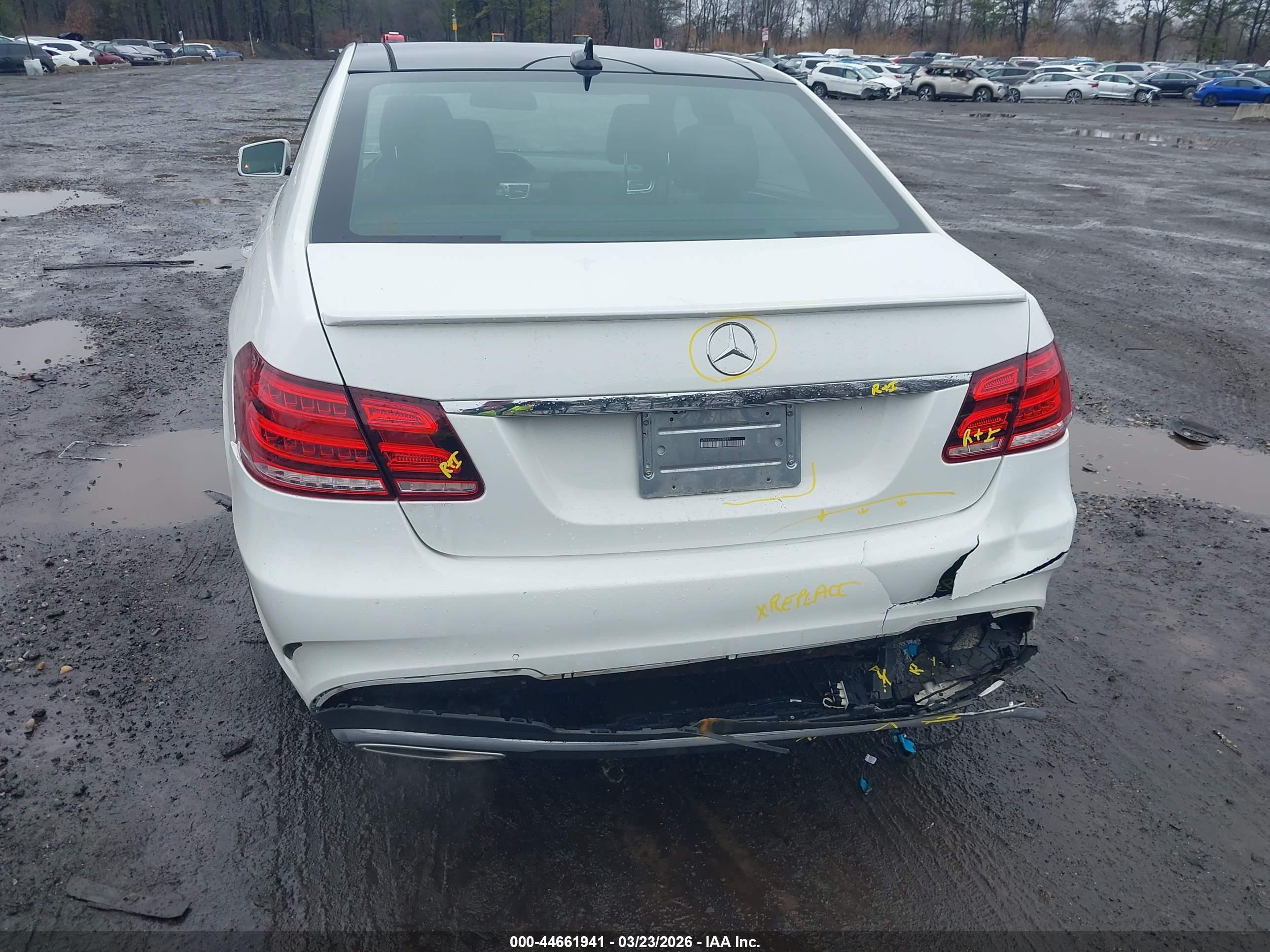 MERCEDES-BENZ E image 6