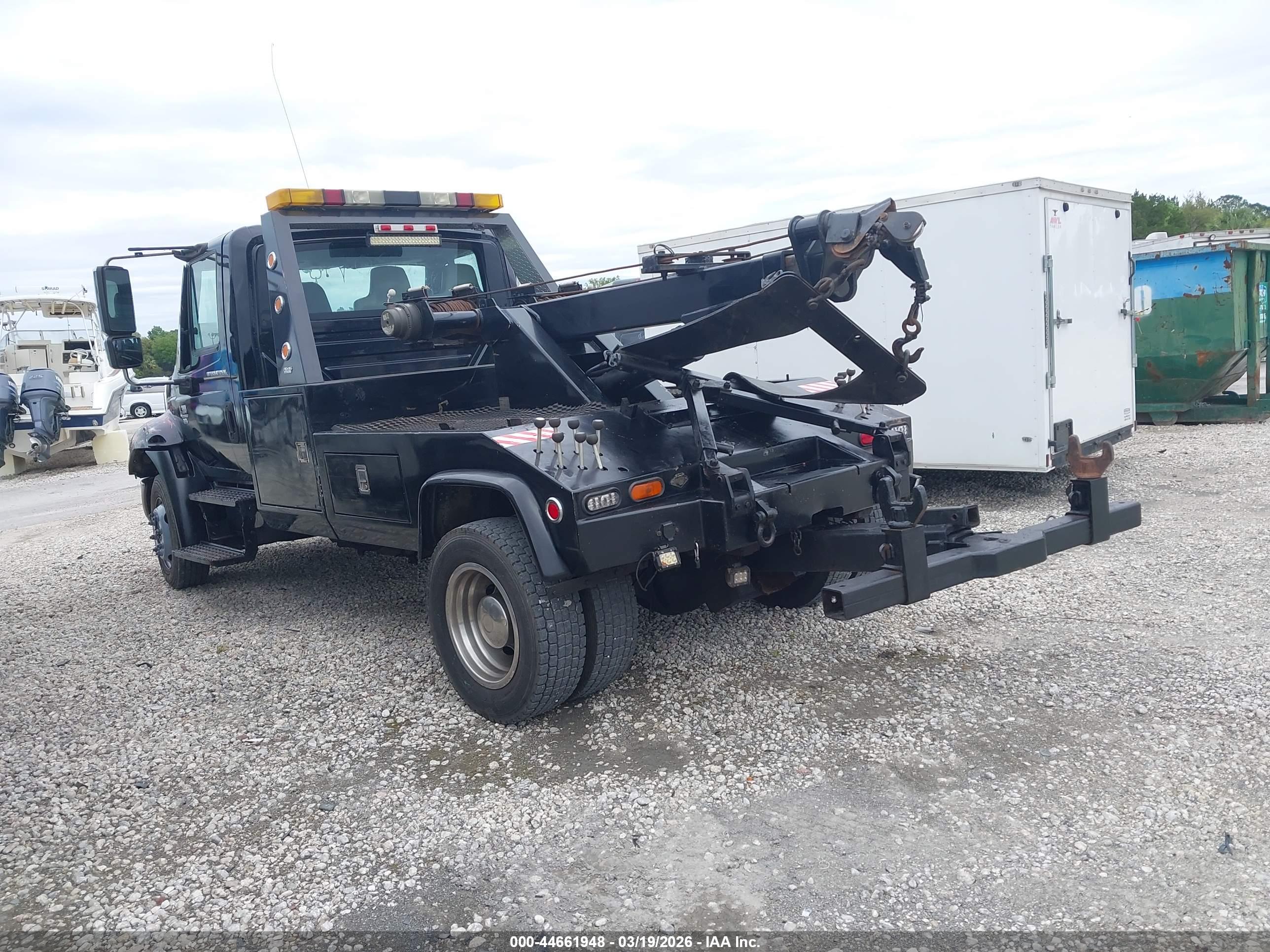 INTERNATIONAL 4000 image 3