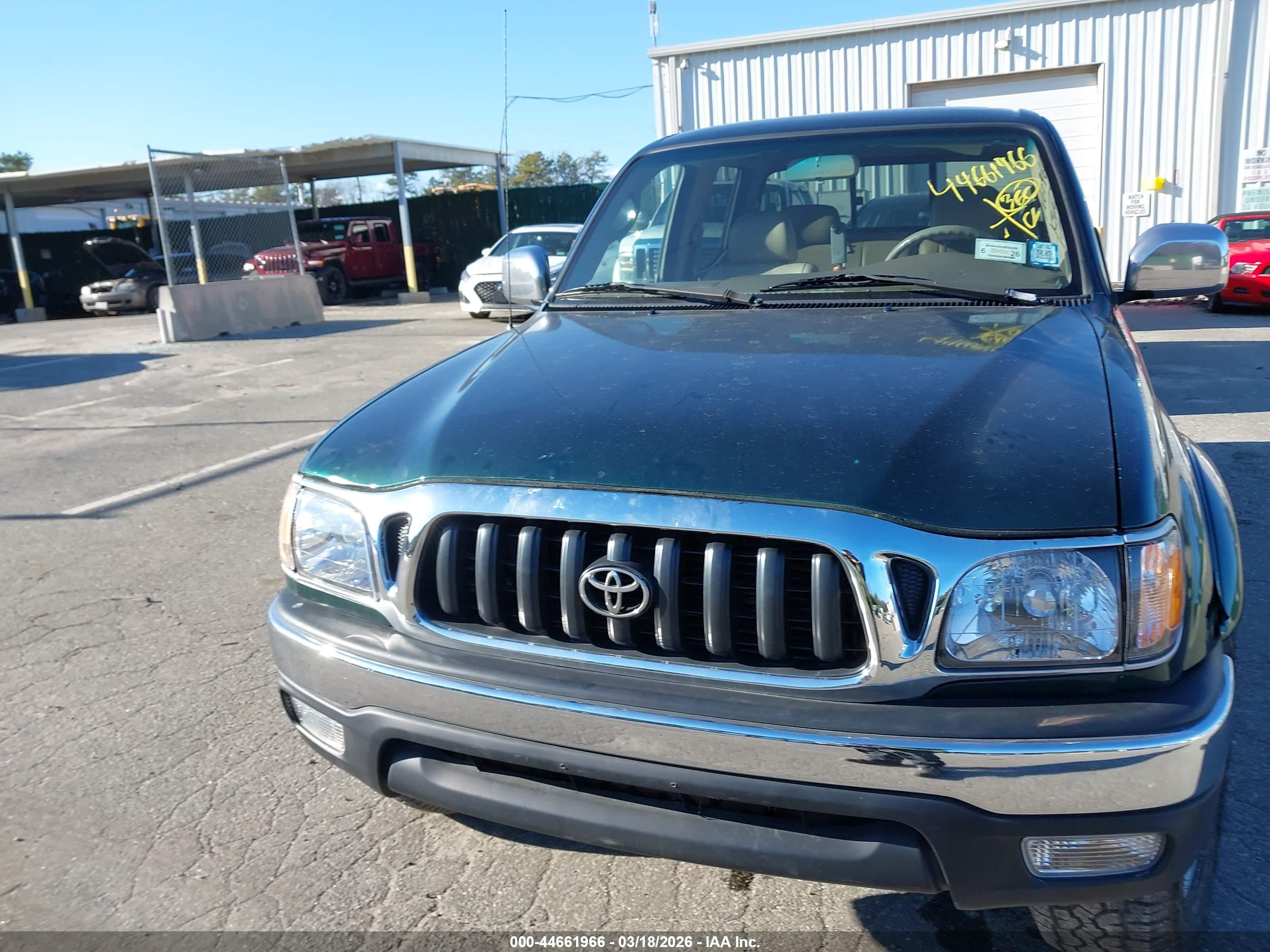 TOYOTA TACOMA image 6