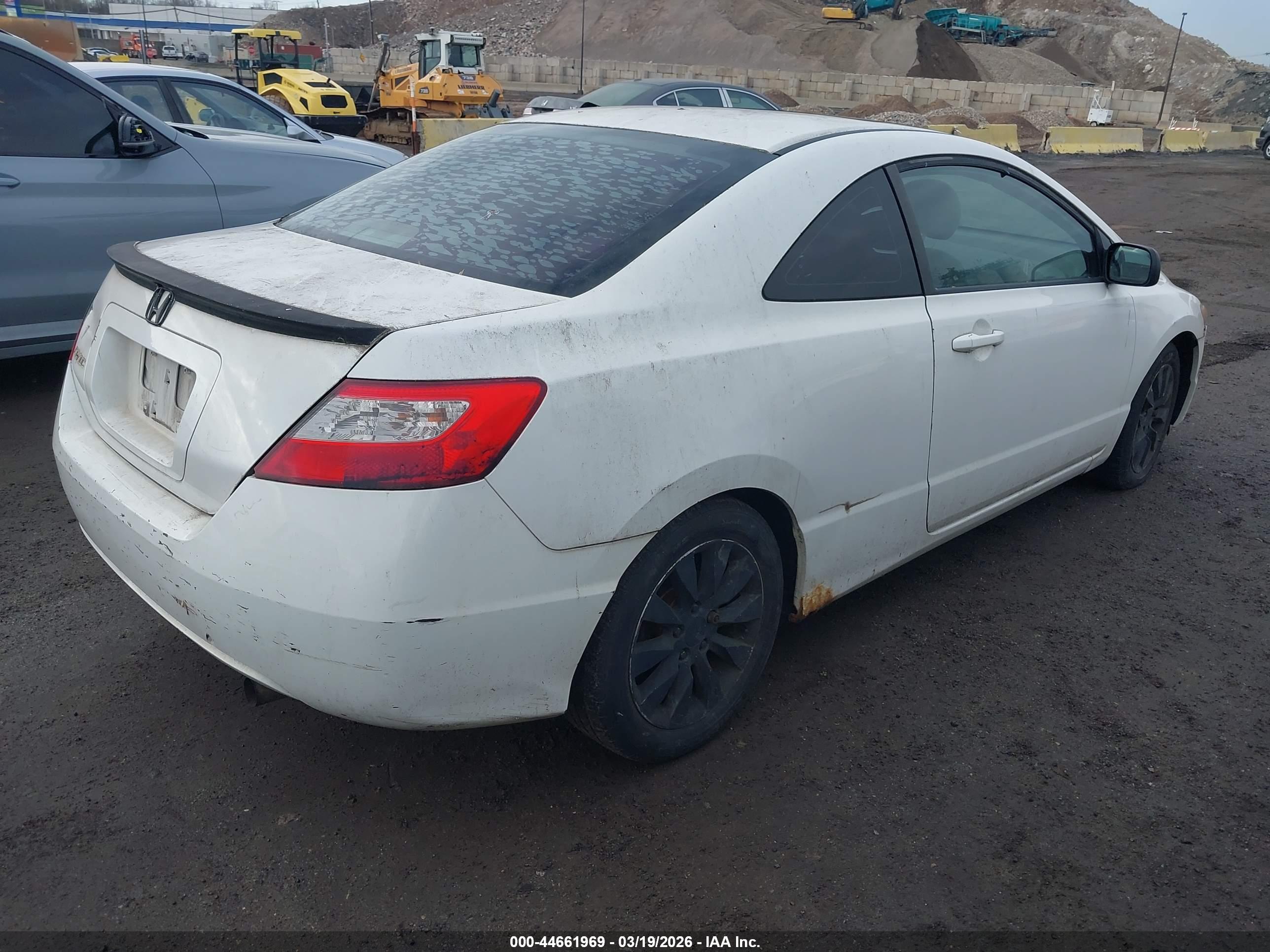 HONDA CIVIC image 4