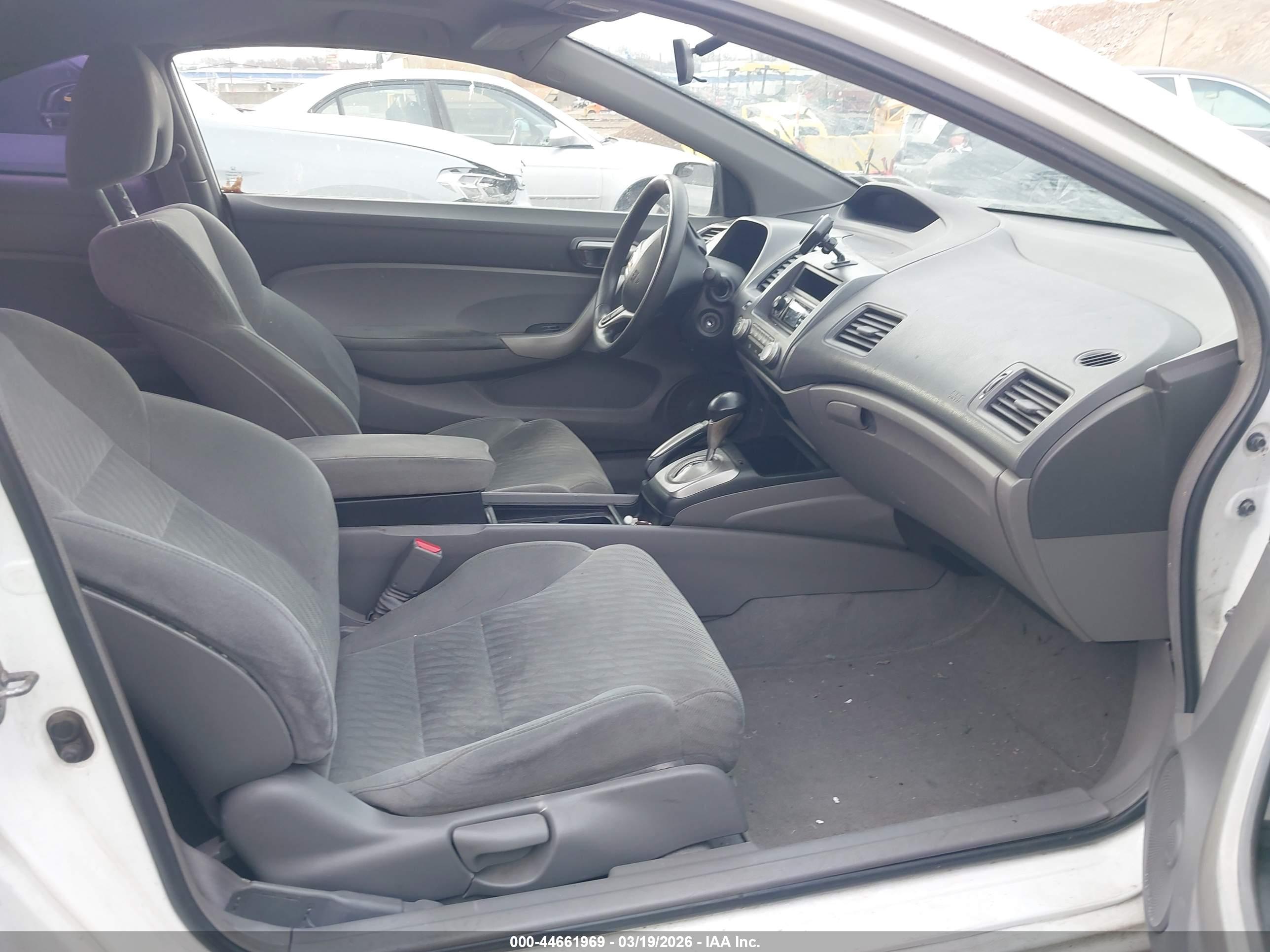 HONDA CIVIC image 5