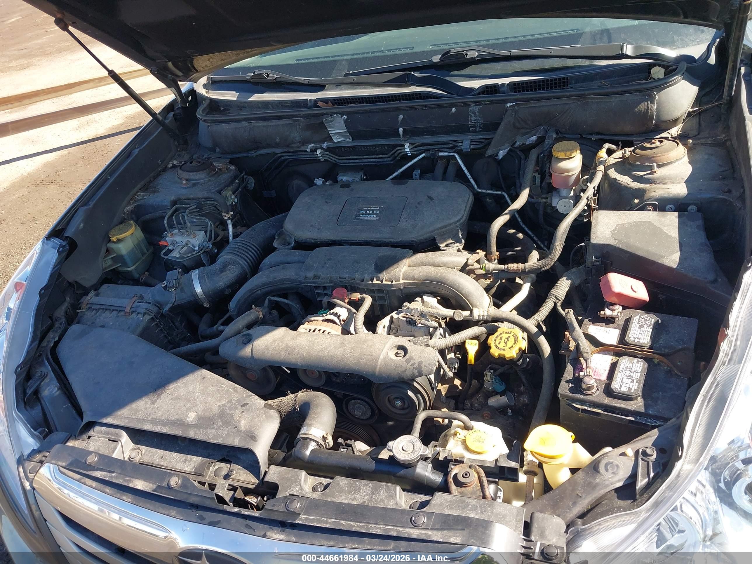 SUBARU OUTBACK image 10
