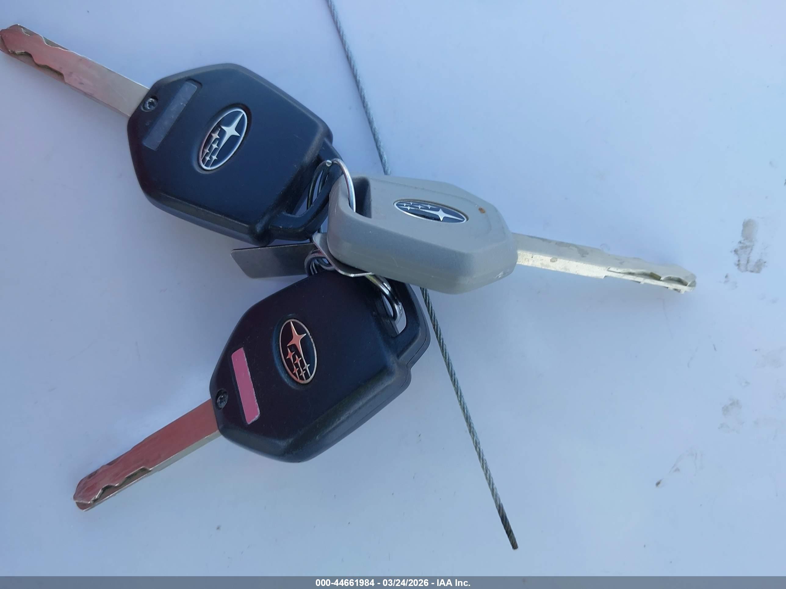 SUBARU OUTBACK image 11