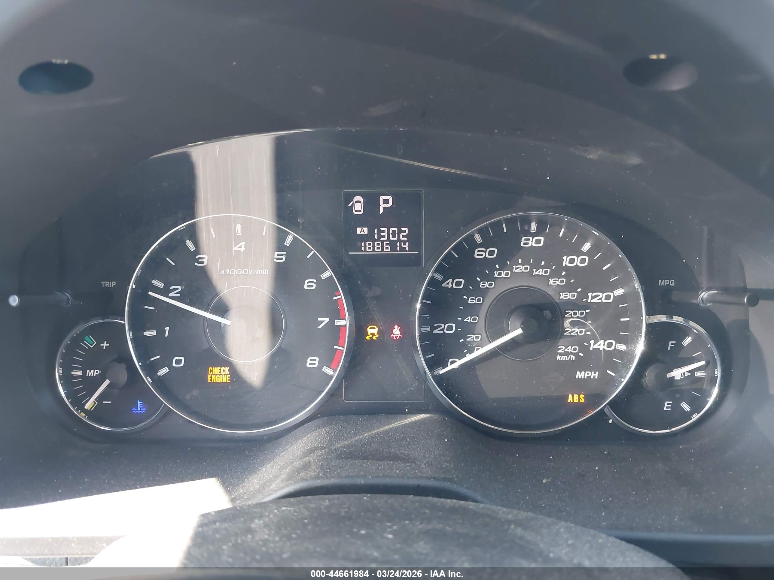 SUBARU OUTBACK image 7